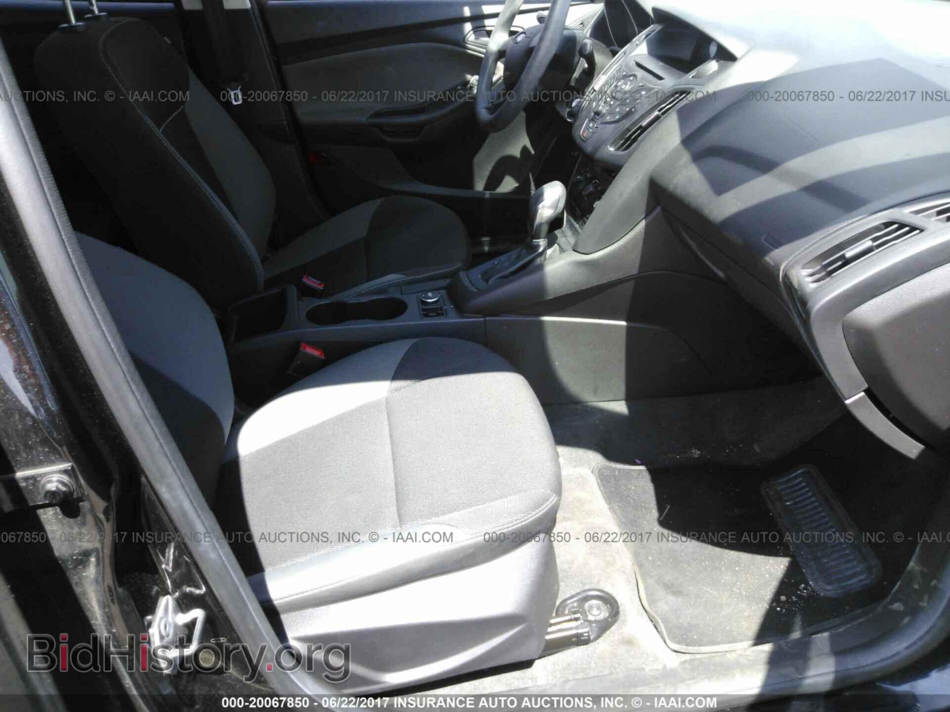 2014 Ford Focus - VIN: 1FADP3E29EL293580 - Photo 5
