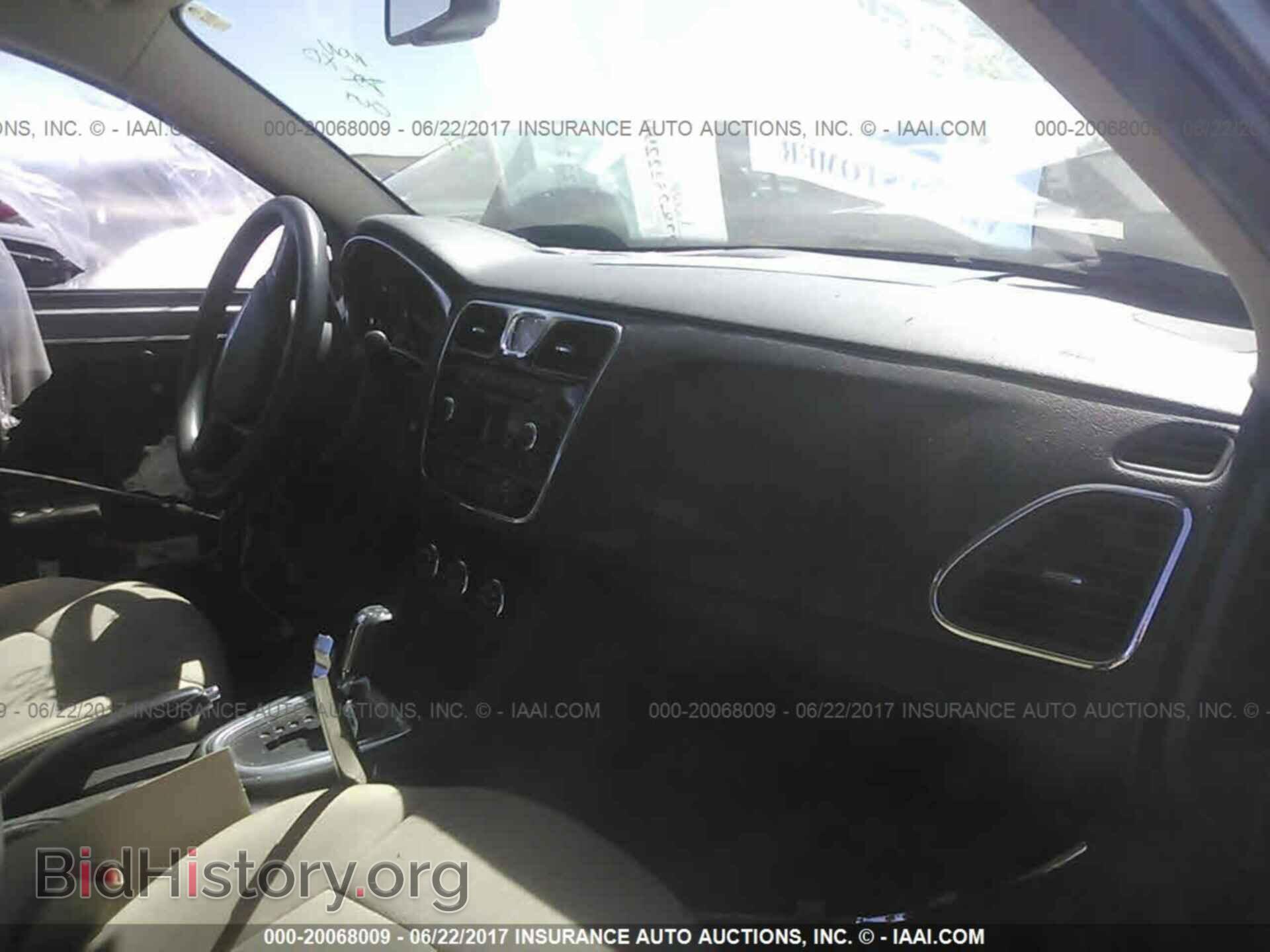 2013 Chrysler 200 - VIN: 1C3CCBAG1DN736714 - Photo 5