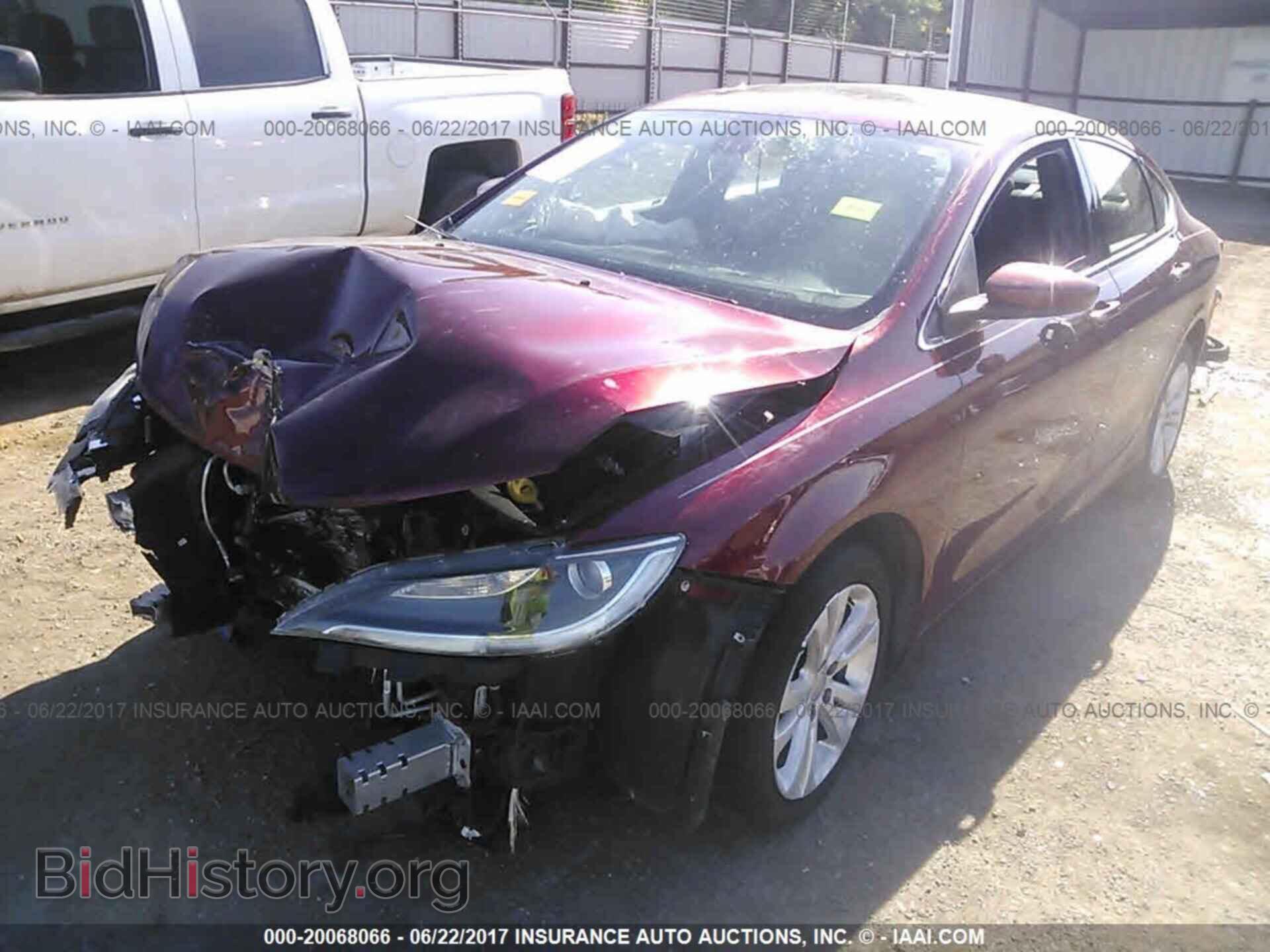 2015 Chrysler 200 - VIN: 1C3CCCAB4FN674335 - Фото 2