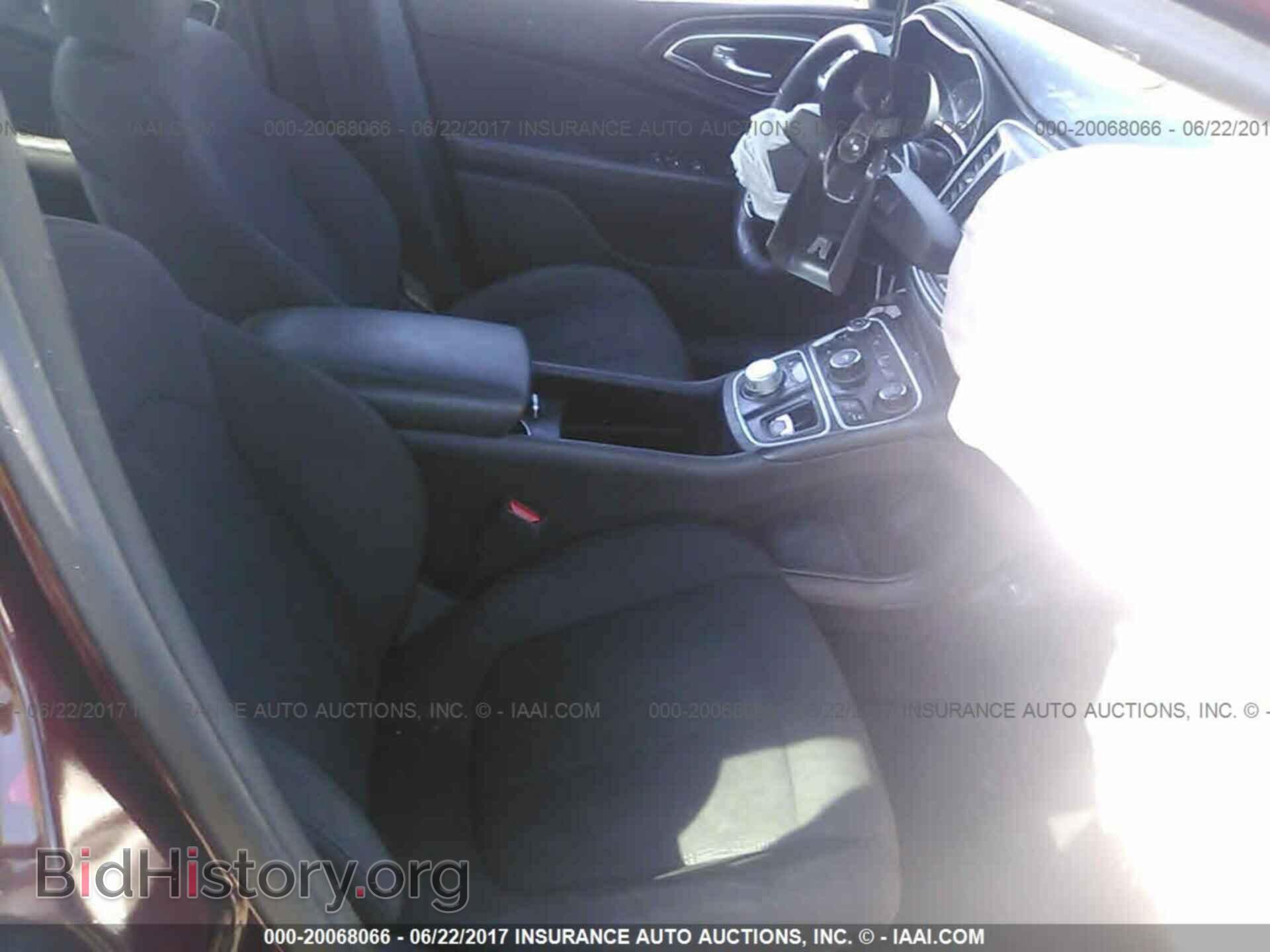 2015 Chrysler 200 - VIN: 1C3CCCAB4FN674335 - Фото 5