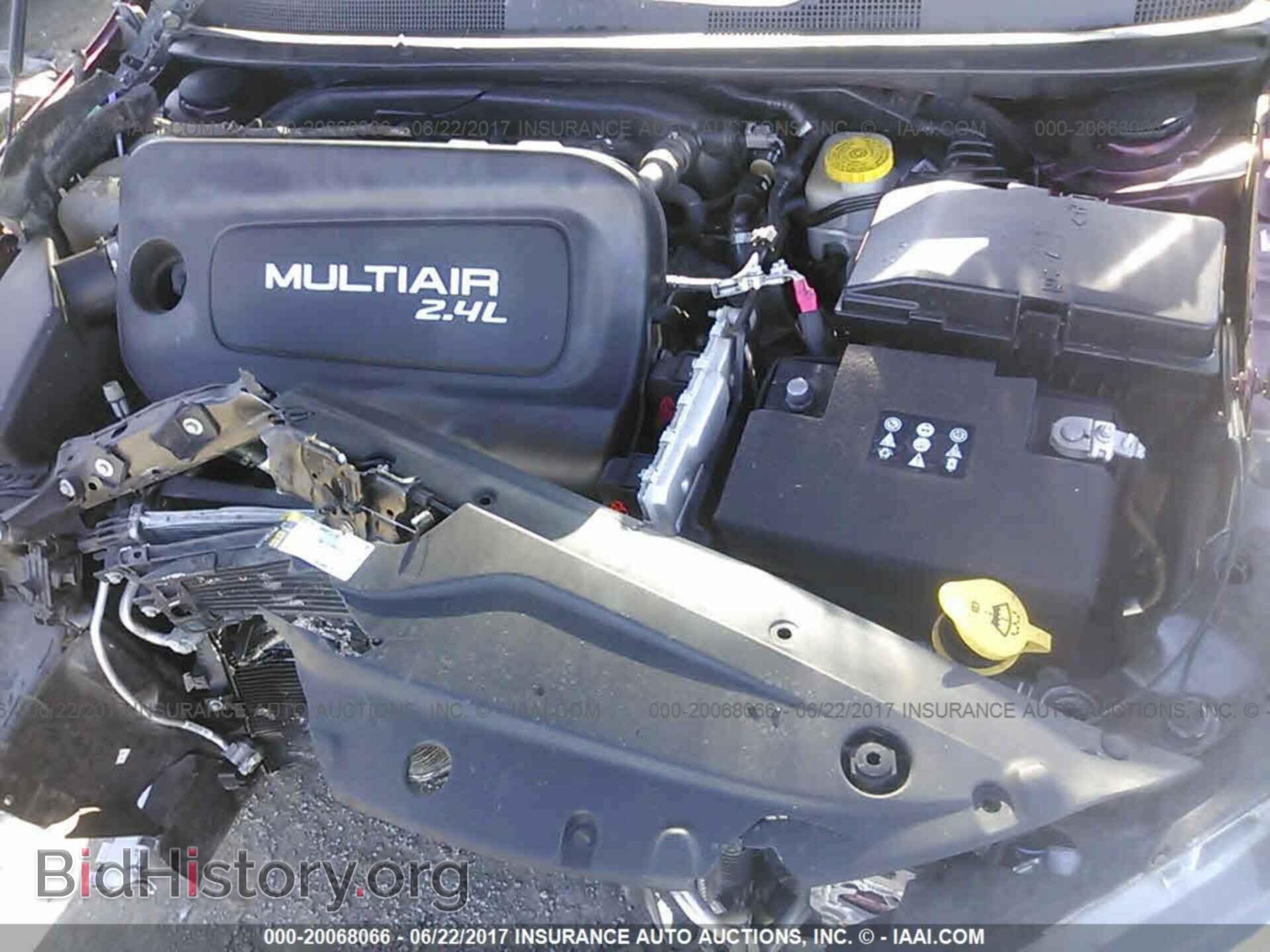 2015 Chrysler 200 - VIN: 1C3CCCAB4FN674335 - Фото 10