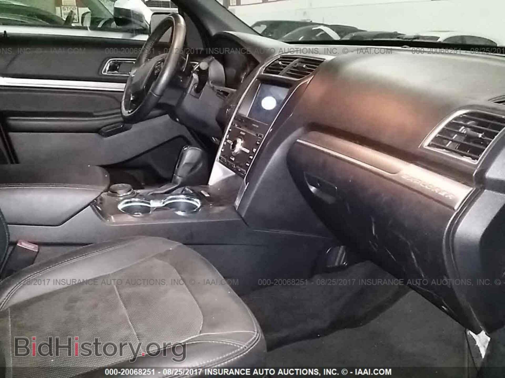 2017 Ford Explorer - VIN: 1FM5K8GT3HGA16335 - Photo 5