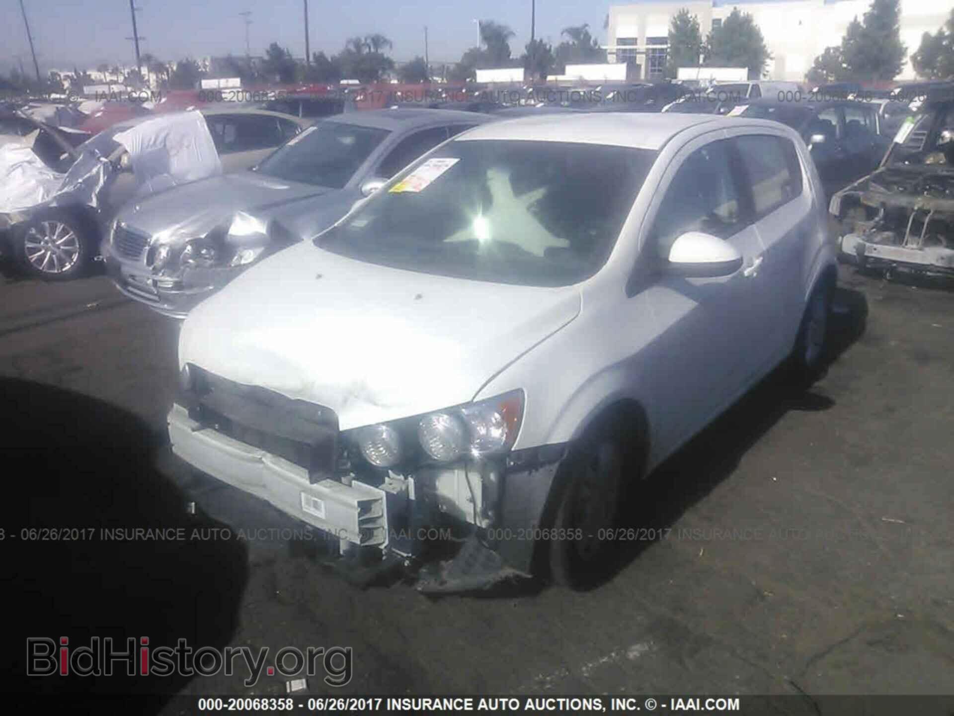 2012 Chevrolet Sonic - VIN: 1G1JA6SH0C4114674 - Фото 2
