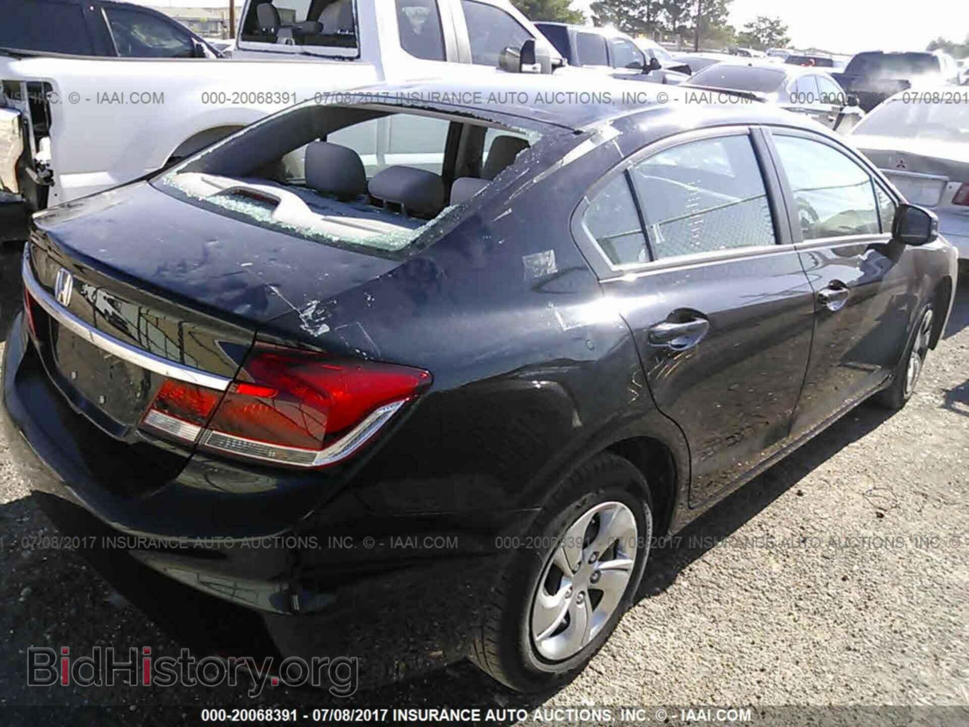 2013 Honda Civic - VIN: 19XFB2F55DE292583 - Фото 4