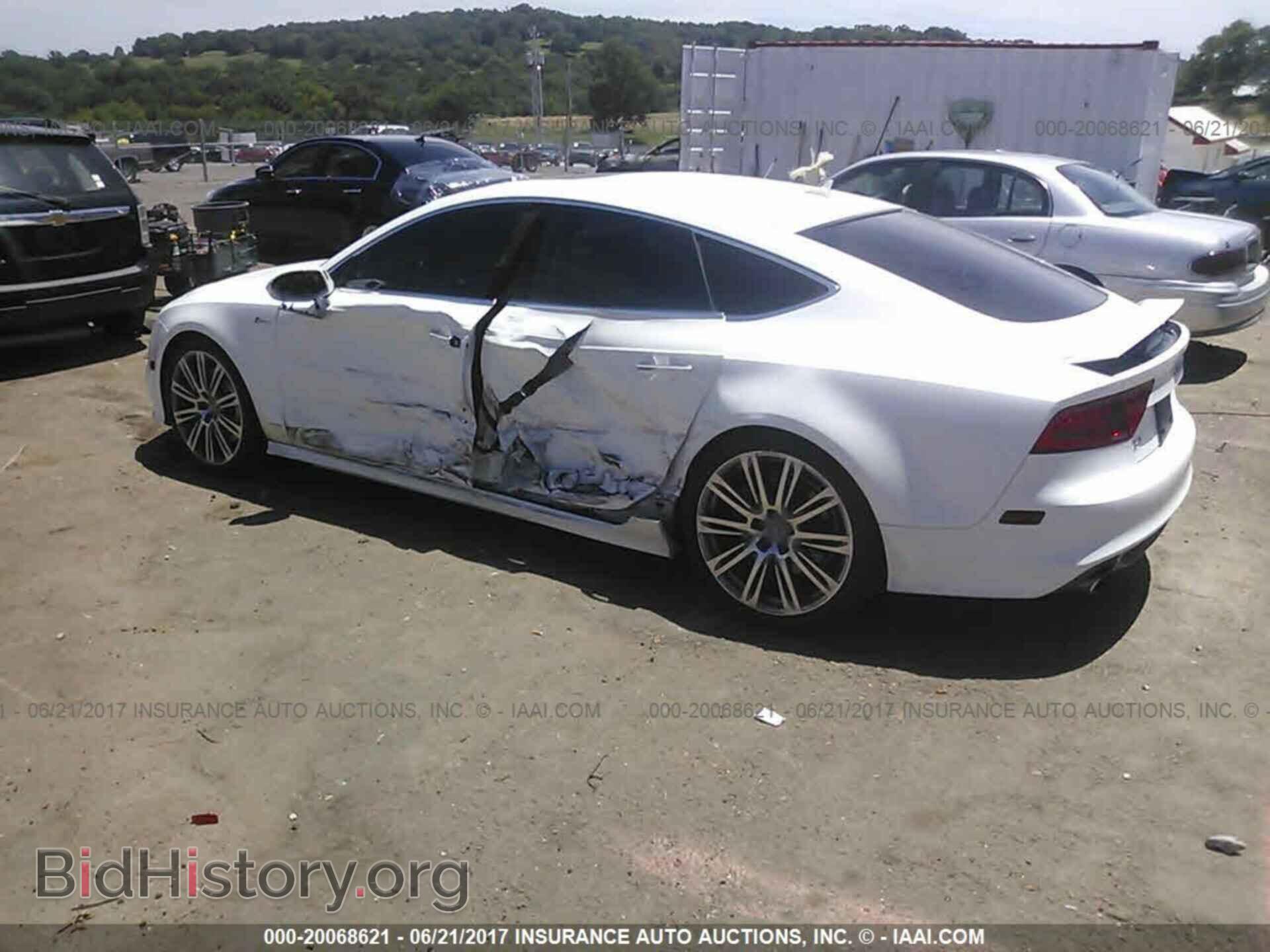 2012 Audi A7 - VIN: WAUSGAFC2CN006320 - Фото 3