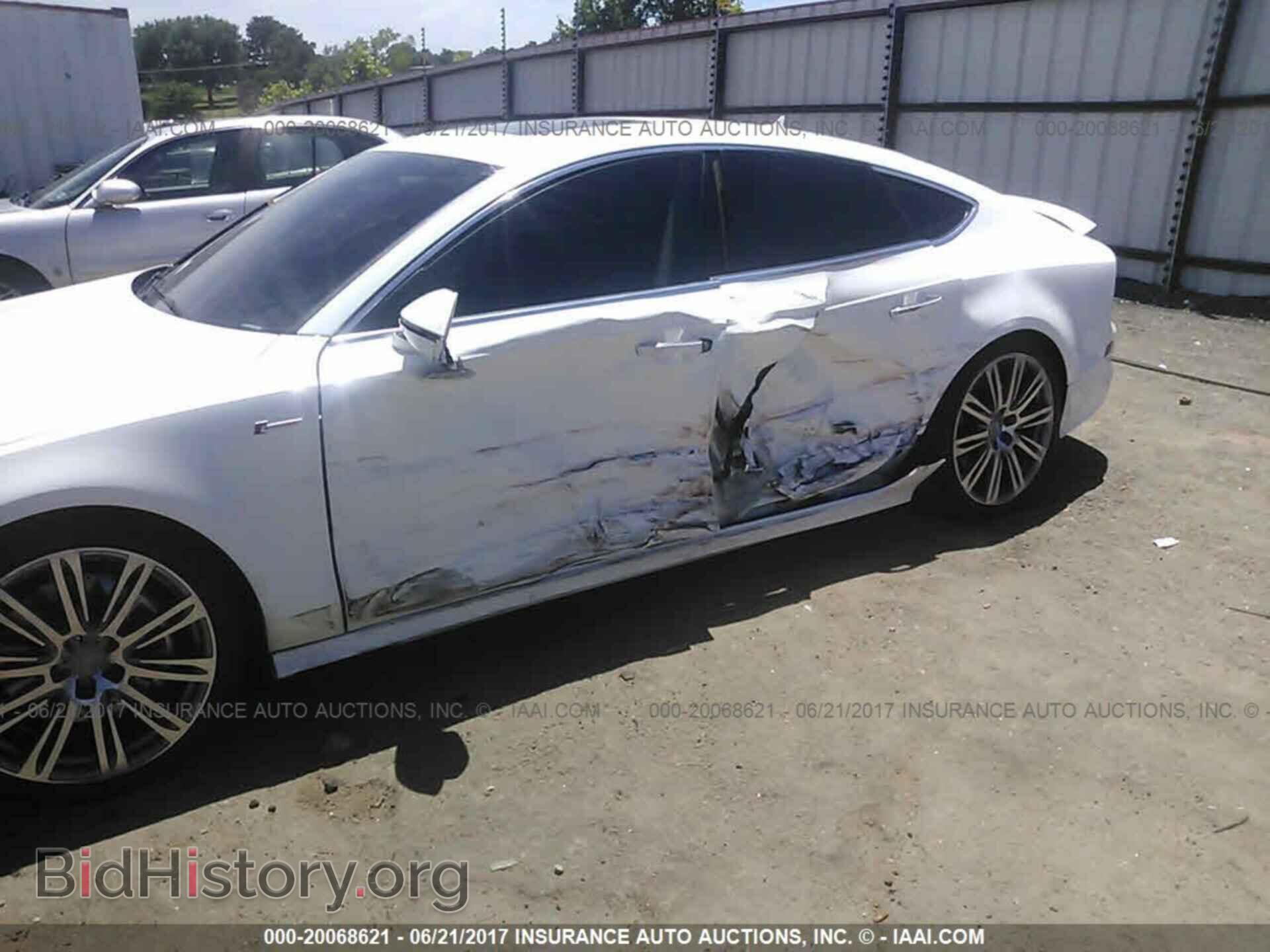 2012 Audi A7 - VIN: WAUSGAFC2CN006320 - Фото 6