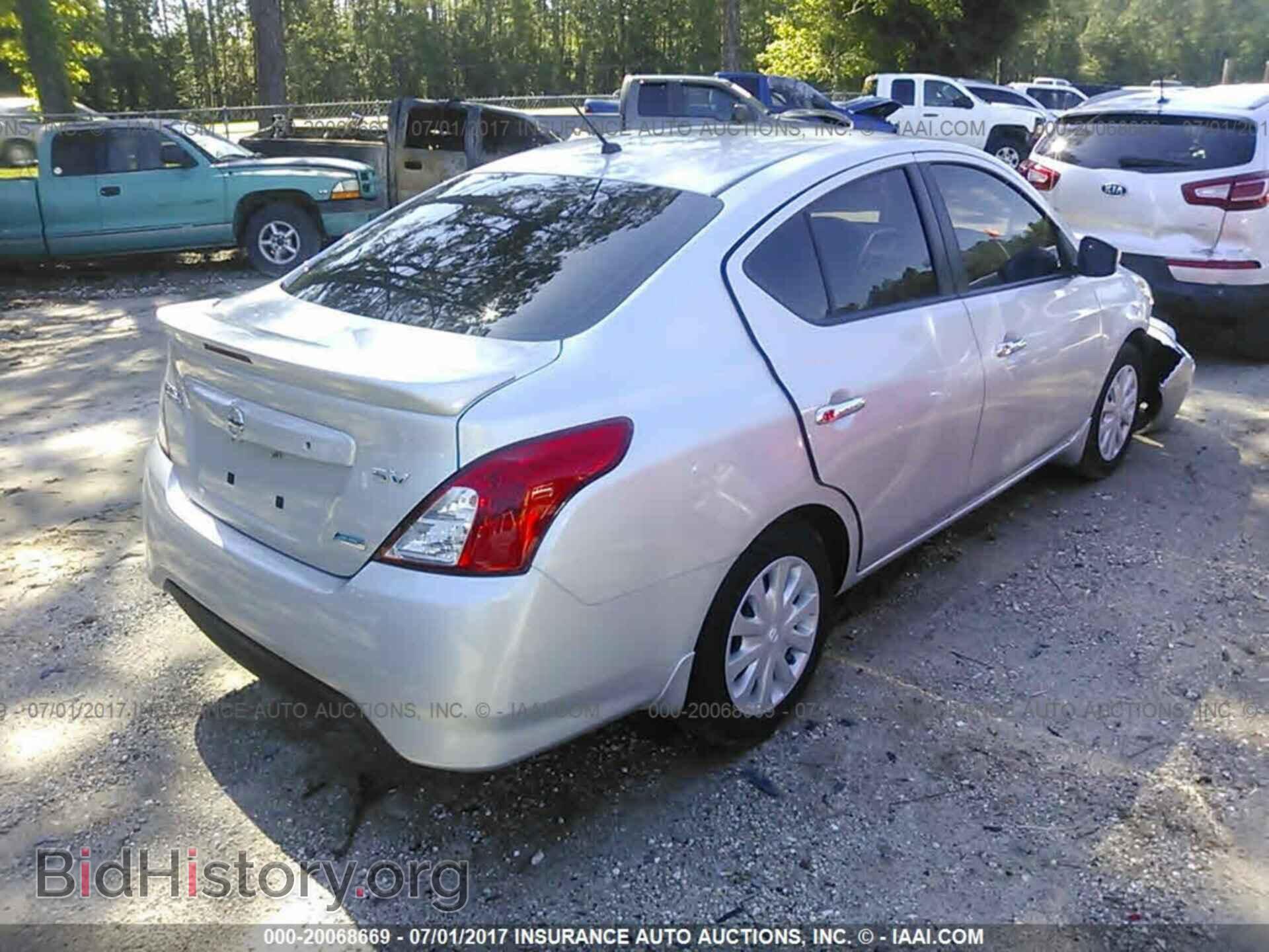 2016 Nissan Versa - VIN: 3N1CN7AP7GL860481 - Фото 4