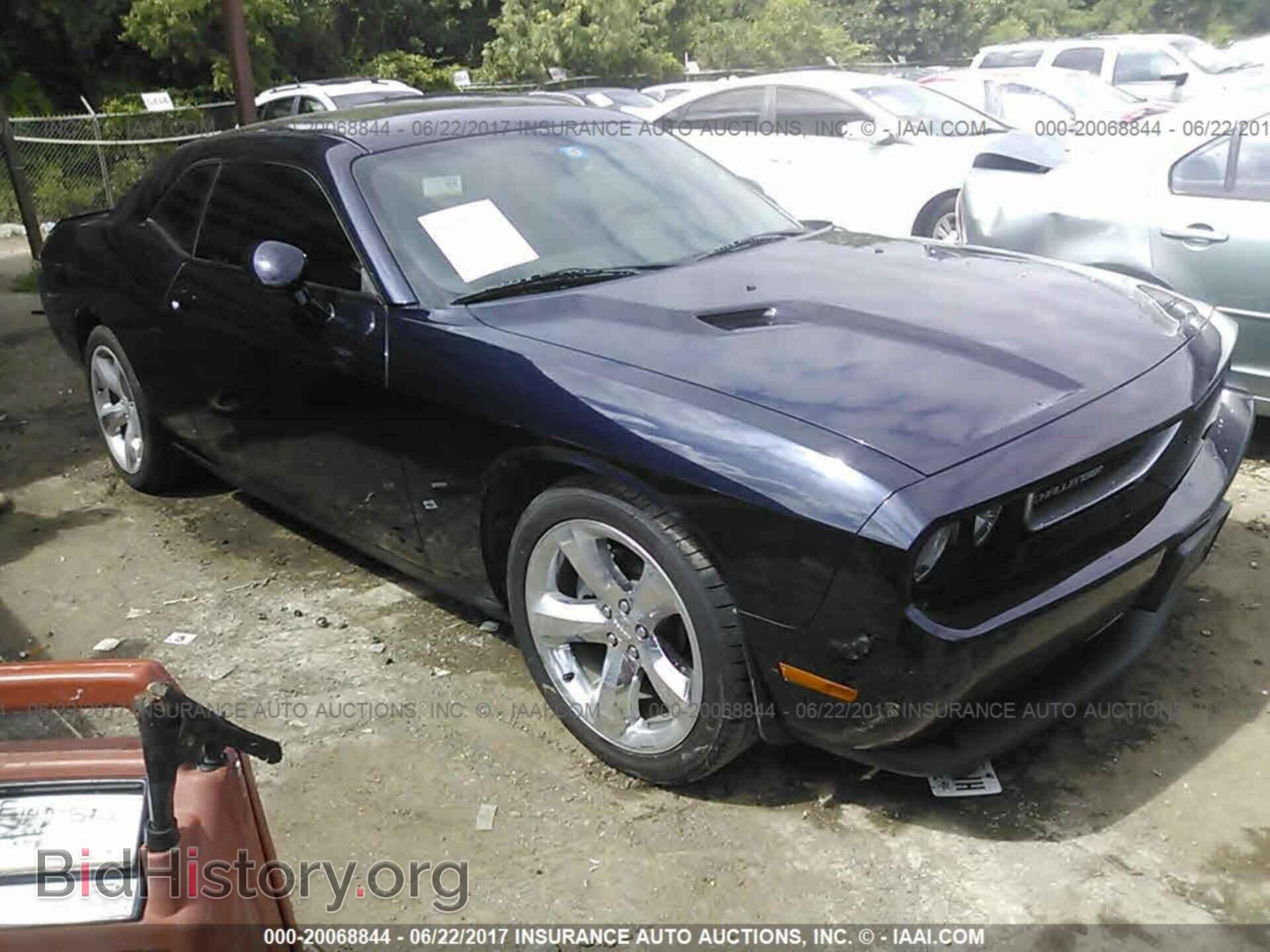 Photo 2C3CDYAGXCH259739 - Dodge Challenger 2012