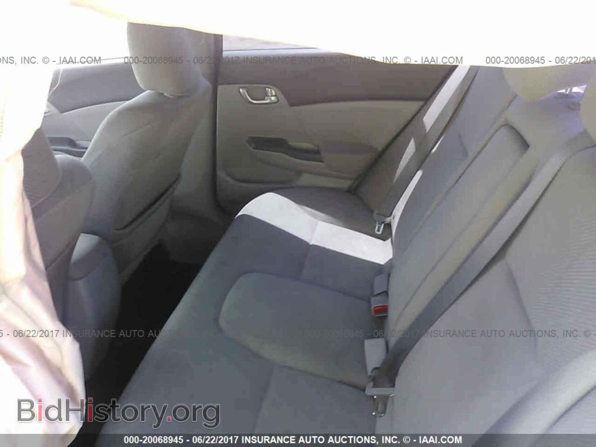 2012 Honda Civic - VIN: 19XFB2F81CE040886 - Photo 8