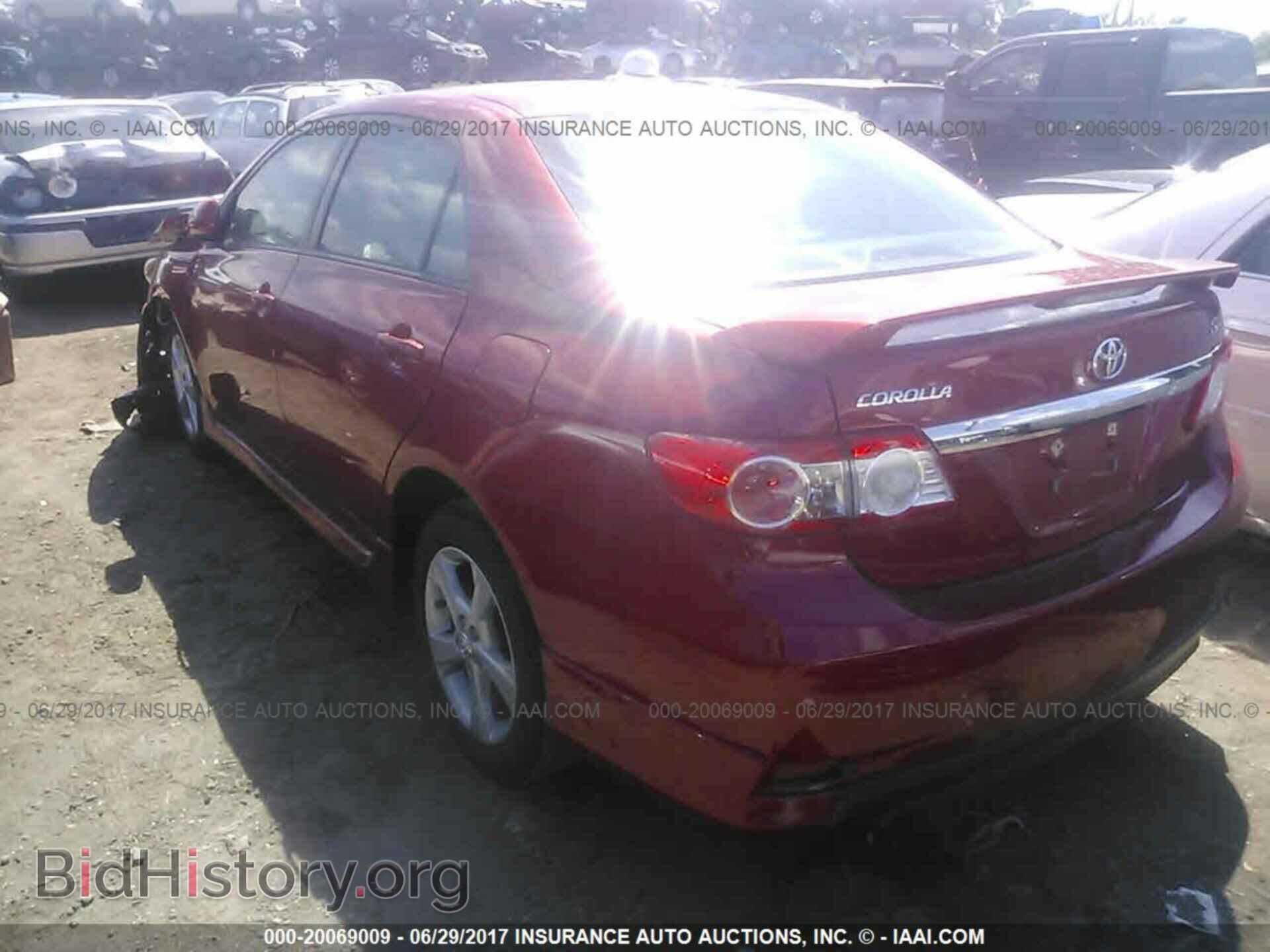 2011 Toyota Corolla - VIN: 2T1BU4EE3BC643380 - Photo 3