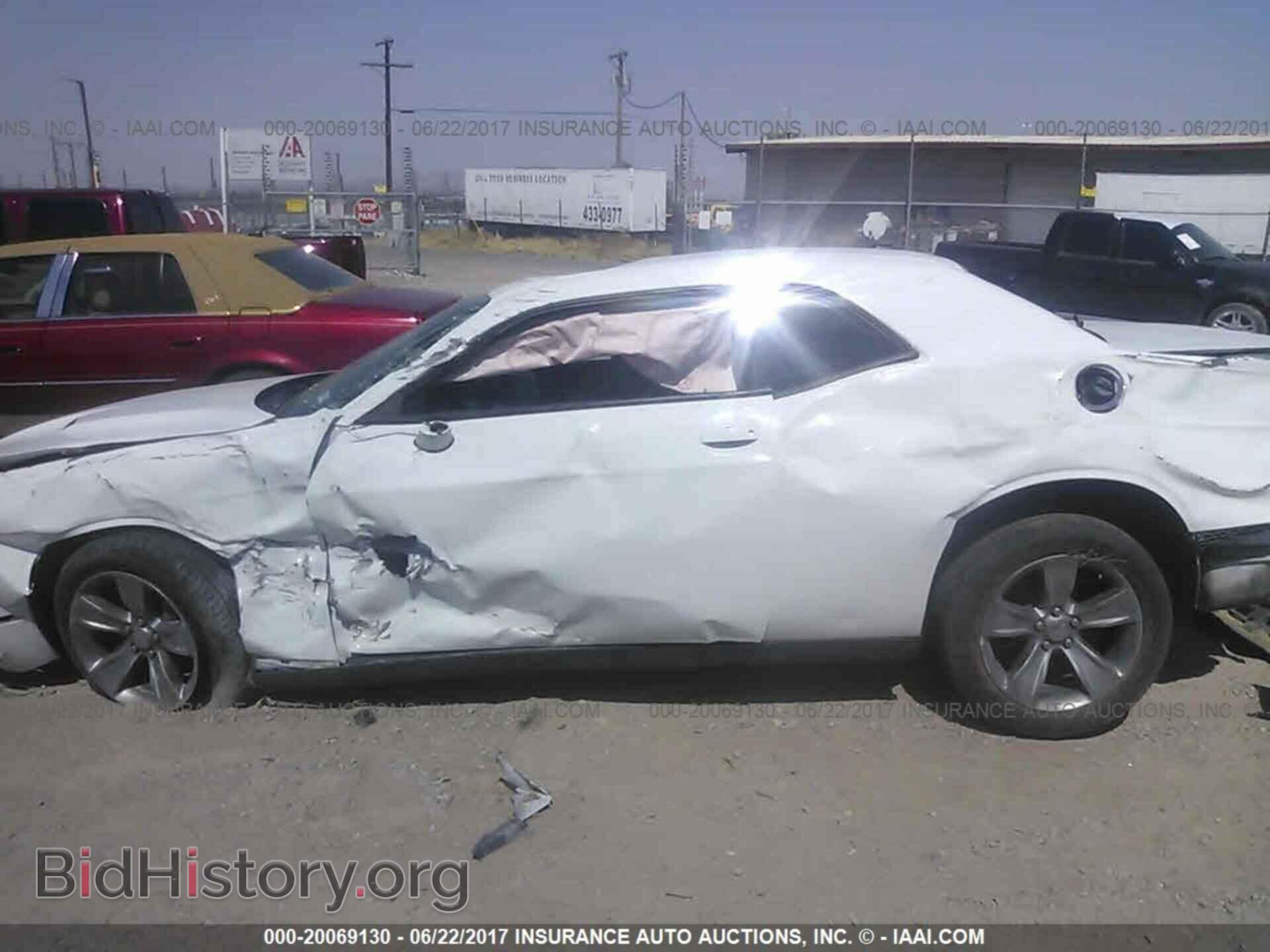 2015 Dodge Challenger - VIN: 2C3CDZAG2FH704033 - Фото 6