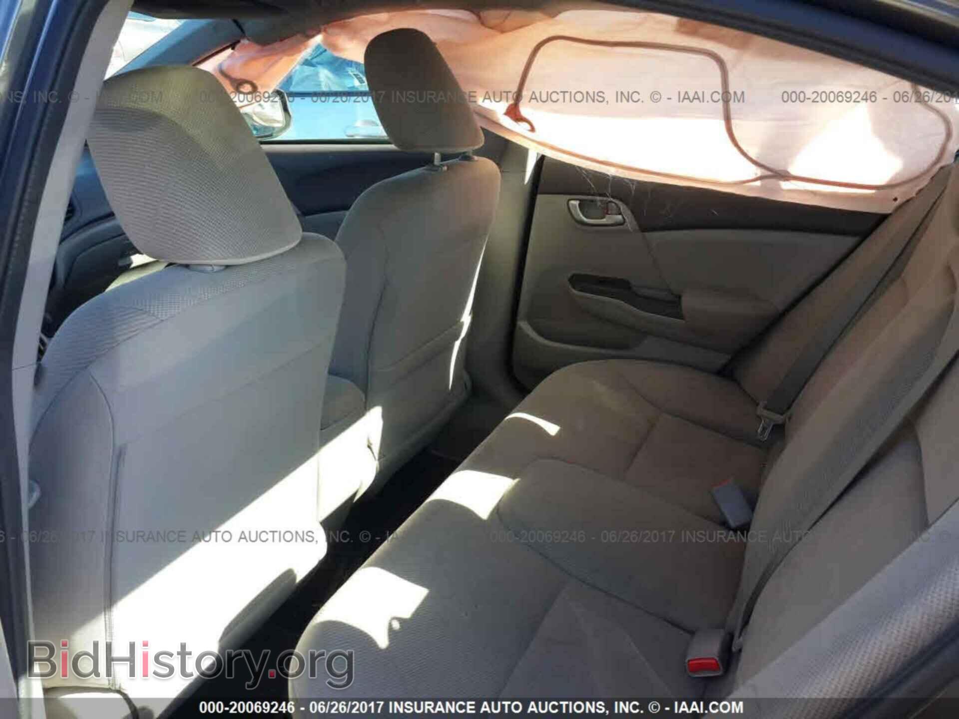 2012 Honda Civic - VIN: 2HGFB2F50CH575591 - Фото 8