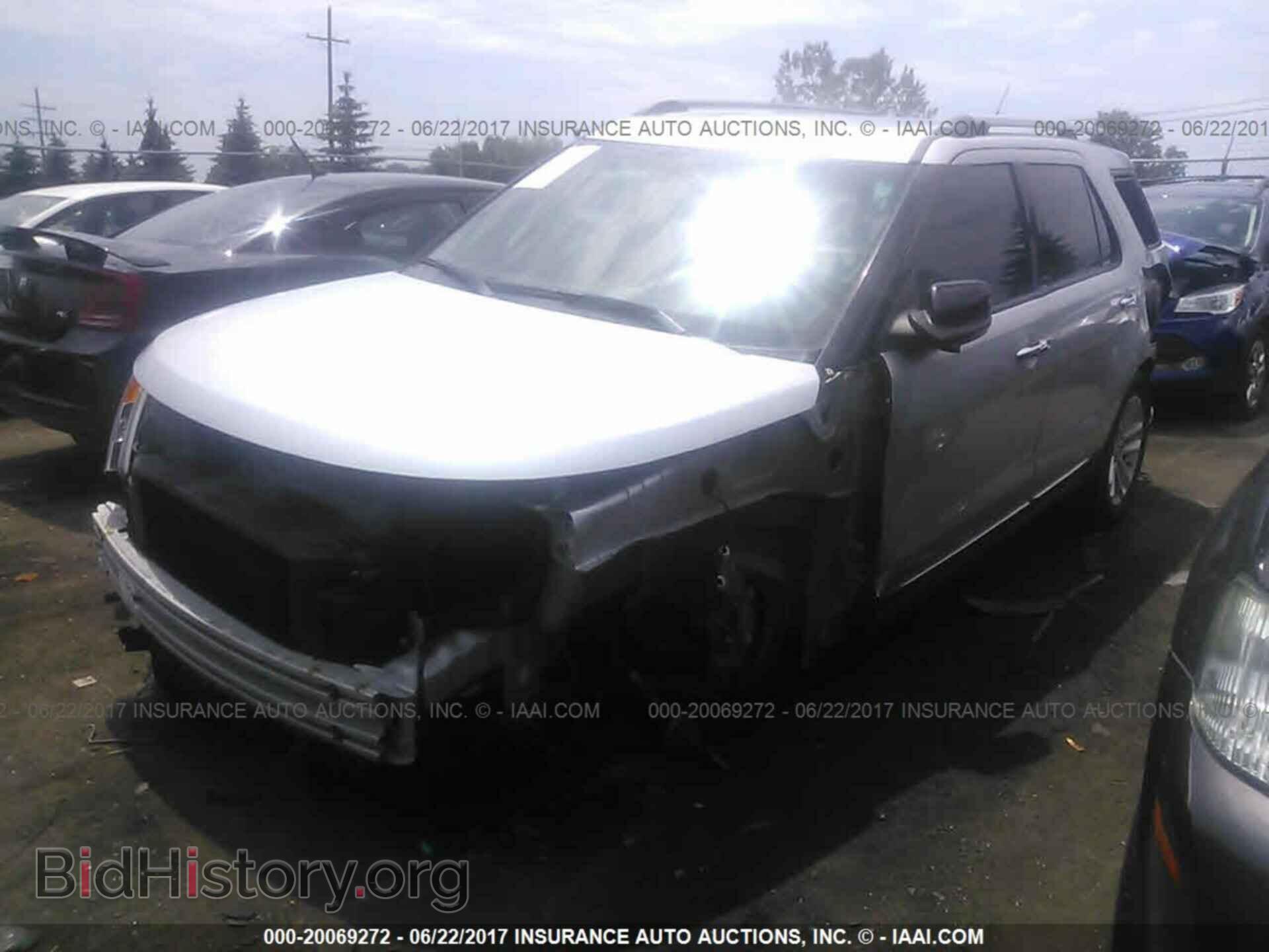 2011 Ford Explorer - VIN: 1FMHK8D84BGA29373 - Фото 2