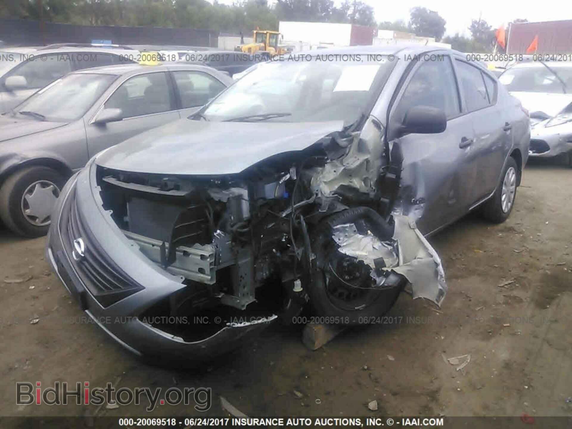 2014 Nissan Versa - VIN: 3N1CN7AP1EL861459 - Photo 2