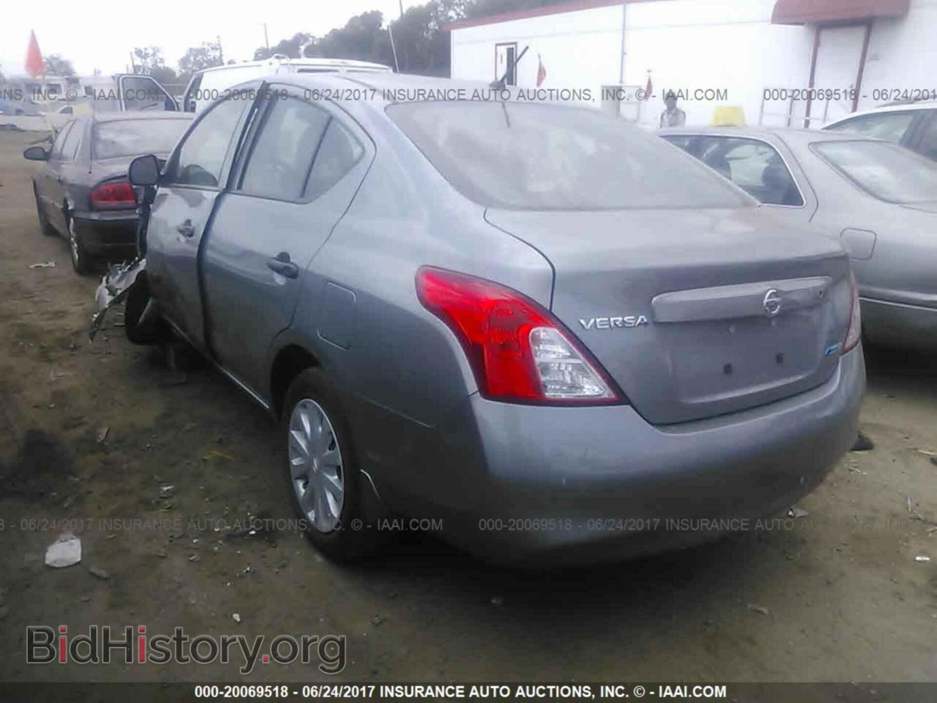 2014 Nissan Versa - VIN: 3N1CN7AP1EL861459 - Photo 3