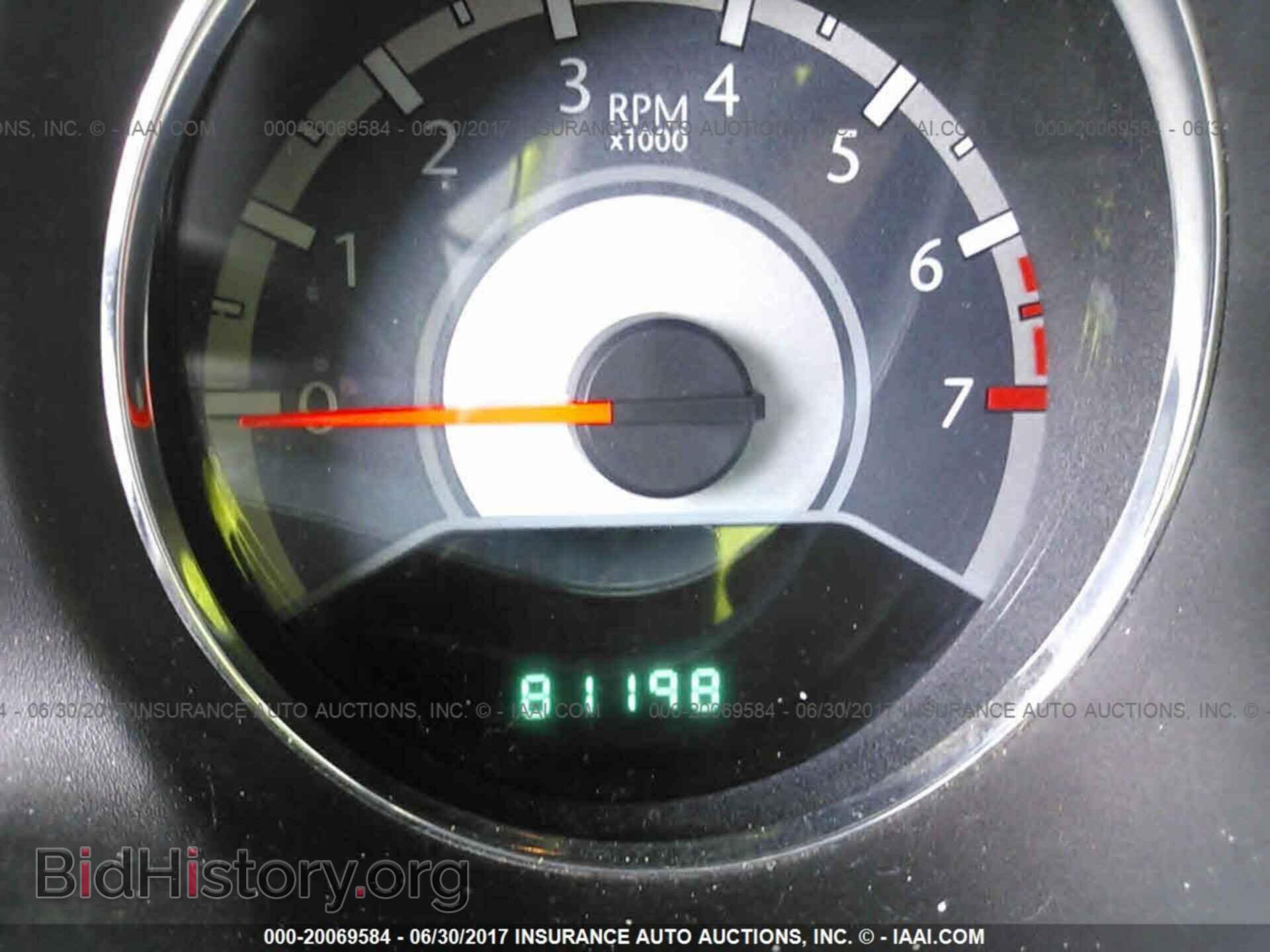 2014 Chrysler 200 - VIN: 1C3CCBAB5EN143301 - Photo 7