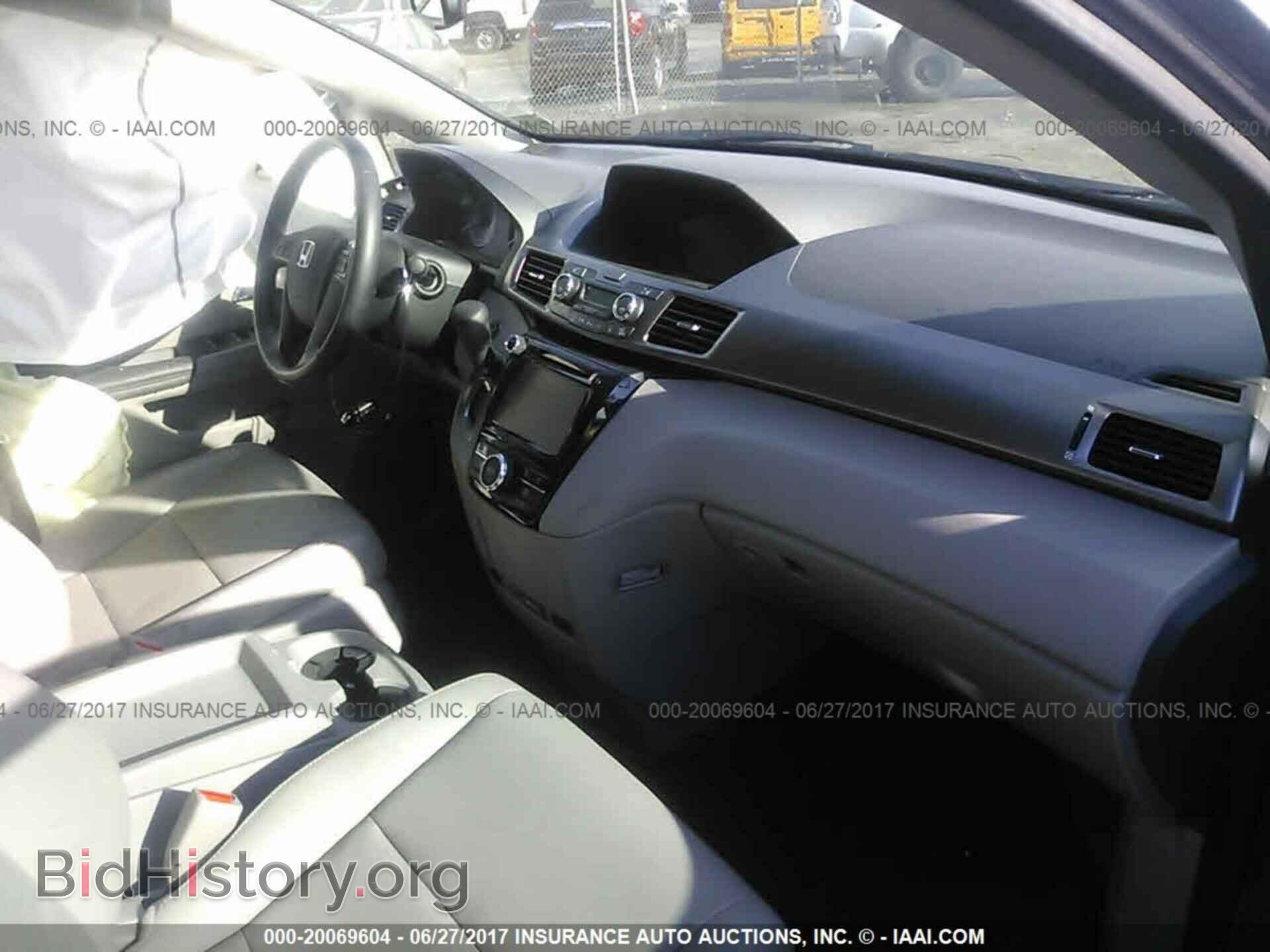 2015 Honda Odyssey - VIN: 5FNRL5H66FB048861 - Фото 5