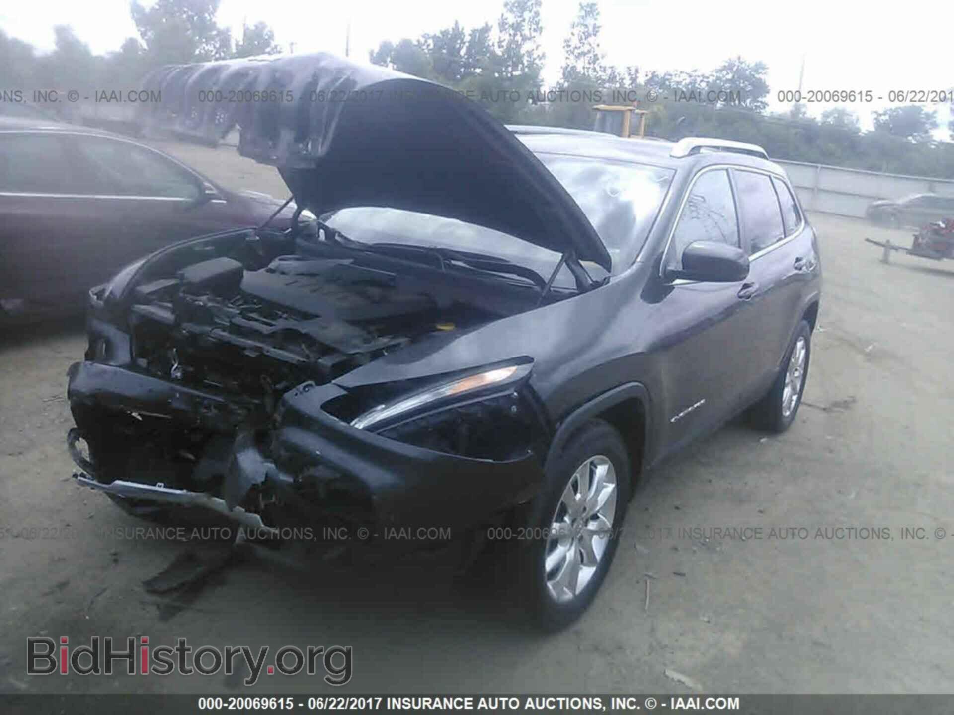 2015 Jeep Cherokee - VIN: 1C4PJMDS3FW682652 - Фото 2