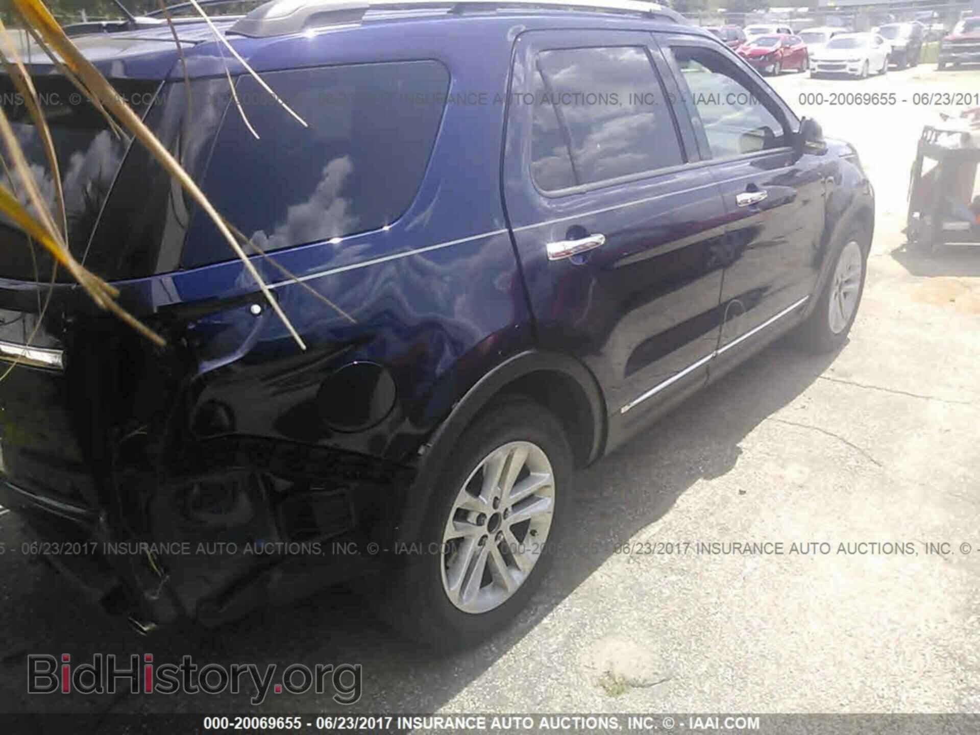 2011 Ford Explorer - VIN: 1FMHK7D83BGA93561 - Фото 4