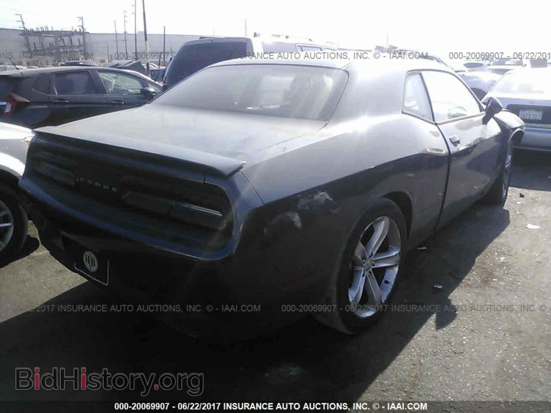 2016 Dodge Challenger - VIN: 2C3CDZBT8GH137937 - Photo 4