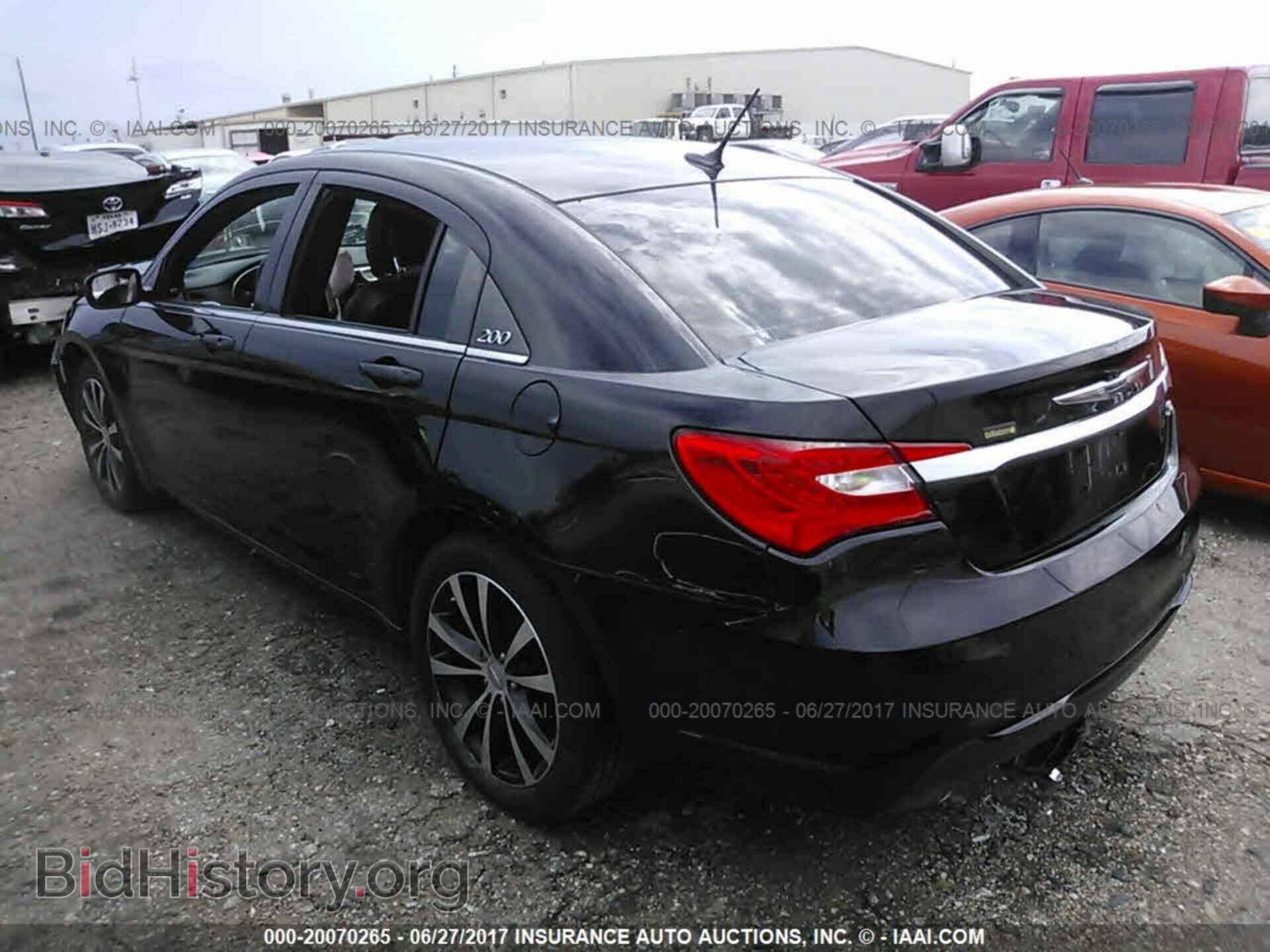 2013 Chrysler 200 - VIN: 1C3CCBCG8DN504687 - Photo 3