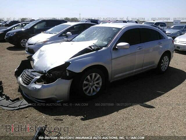 2012 Chrysler 200 - VIN: 1C3CCBBB4CN100600 - Photo 2