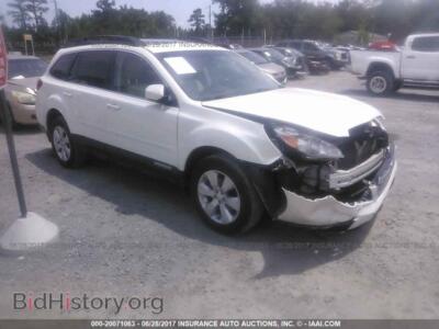 2011 Subaru OUTBACK, белый — VIN 4S4BRCKC7B3380023, IAAI