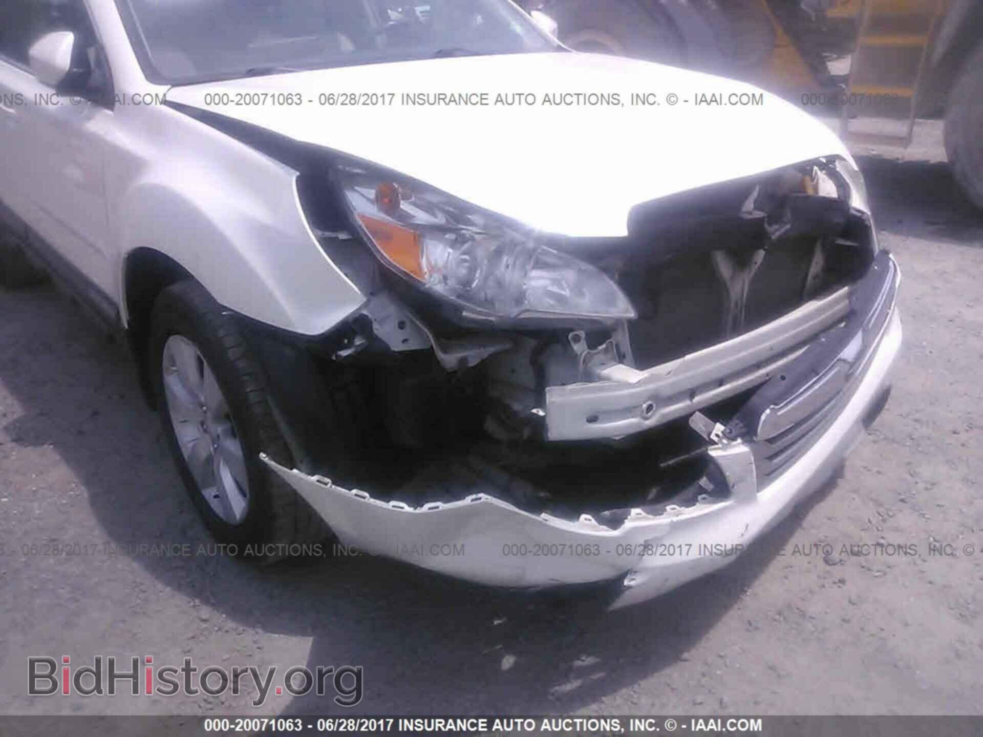 2011 Subaru Outback - VIN: 4S4BRCKC7B3380023 - Фото 6