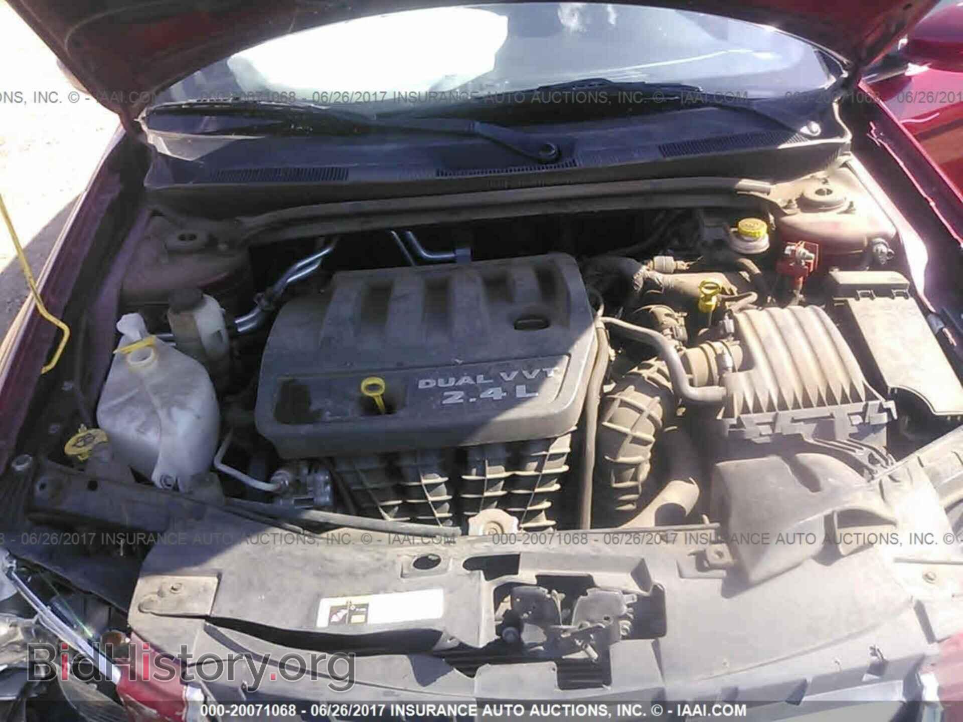 2014 Chrysler 200 - VIN: 1C3CCBAB2EN141666 - Photo 10