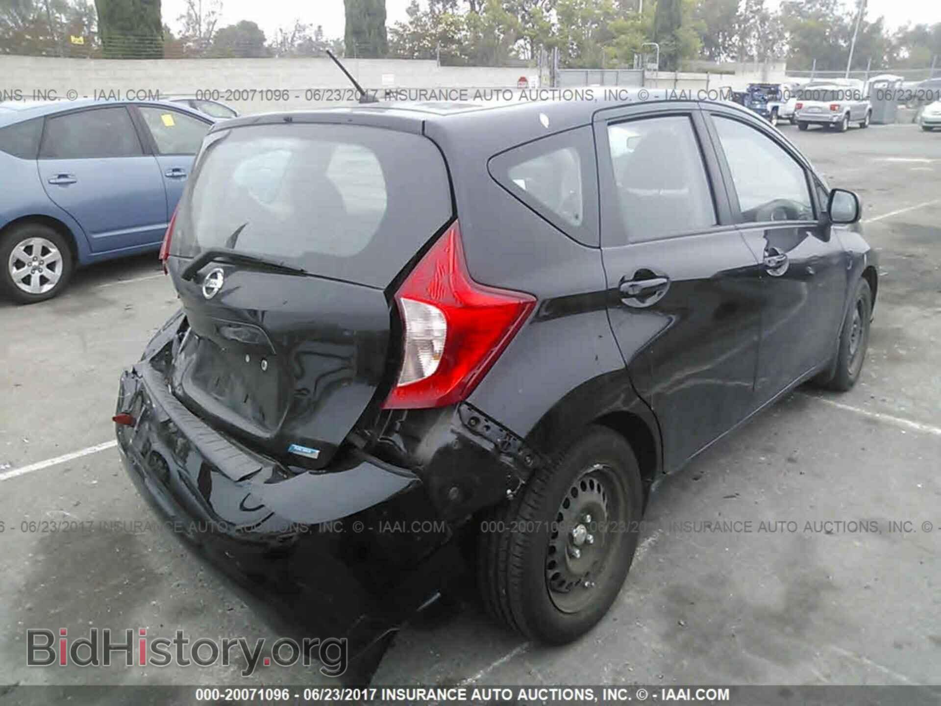 2014 Nissan Versa note - VIN: 3N1CE2CP2EL426014 - Photo 4