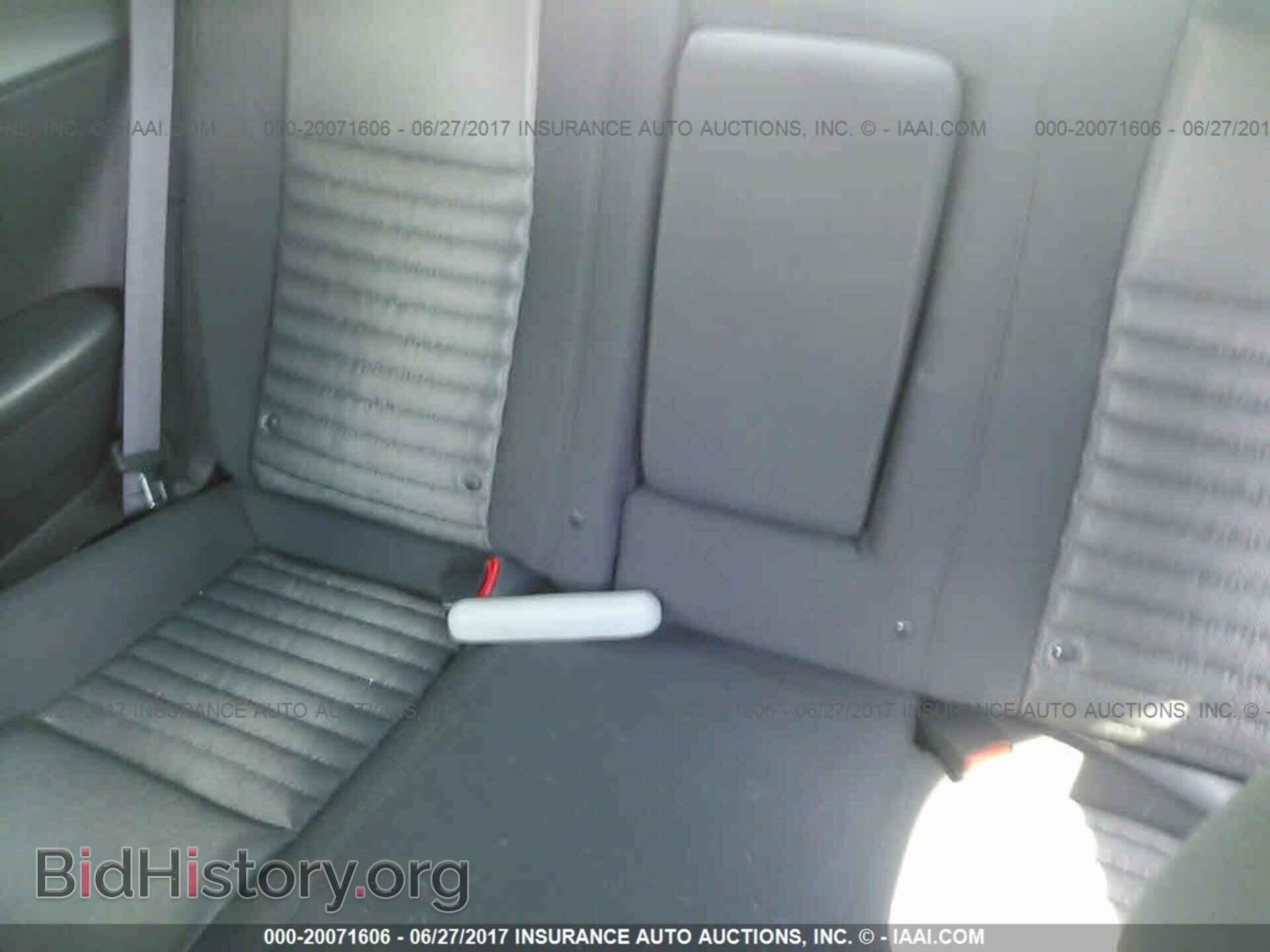 2013 Dodge Challenger - VIN: 2C3CDYAG2DH705013 - Photo 8