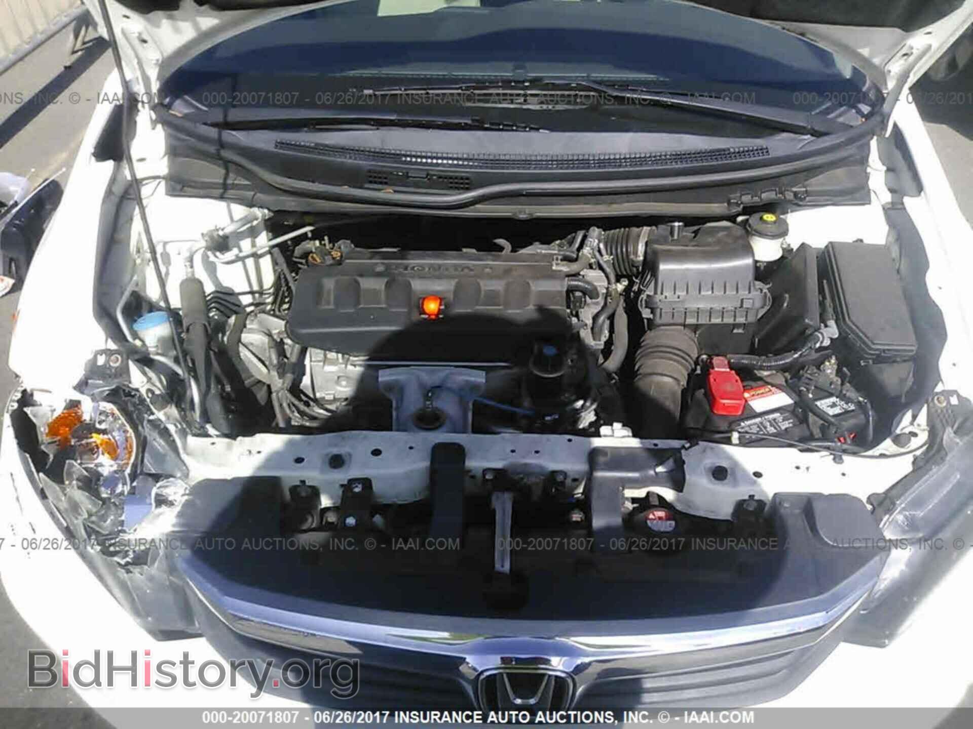 2012 Honda Civic - VIN: 2HGFB2F53CH326864 - Photo 10