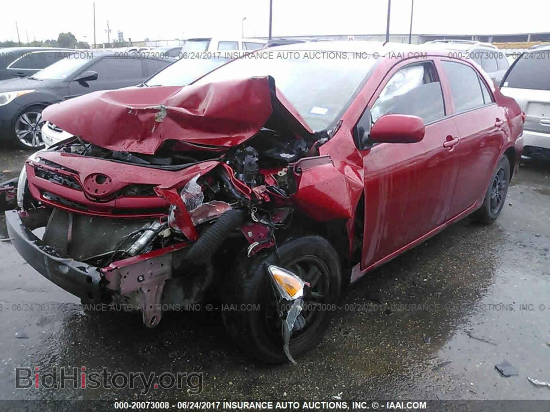 2013 Toyota Corolla - VIN: 5YFBU4EE2DP191442 - Photo 2