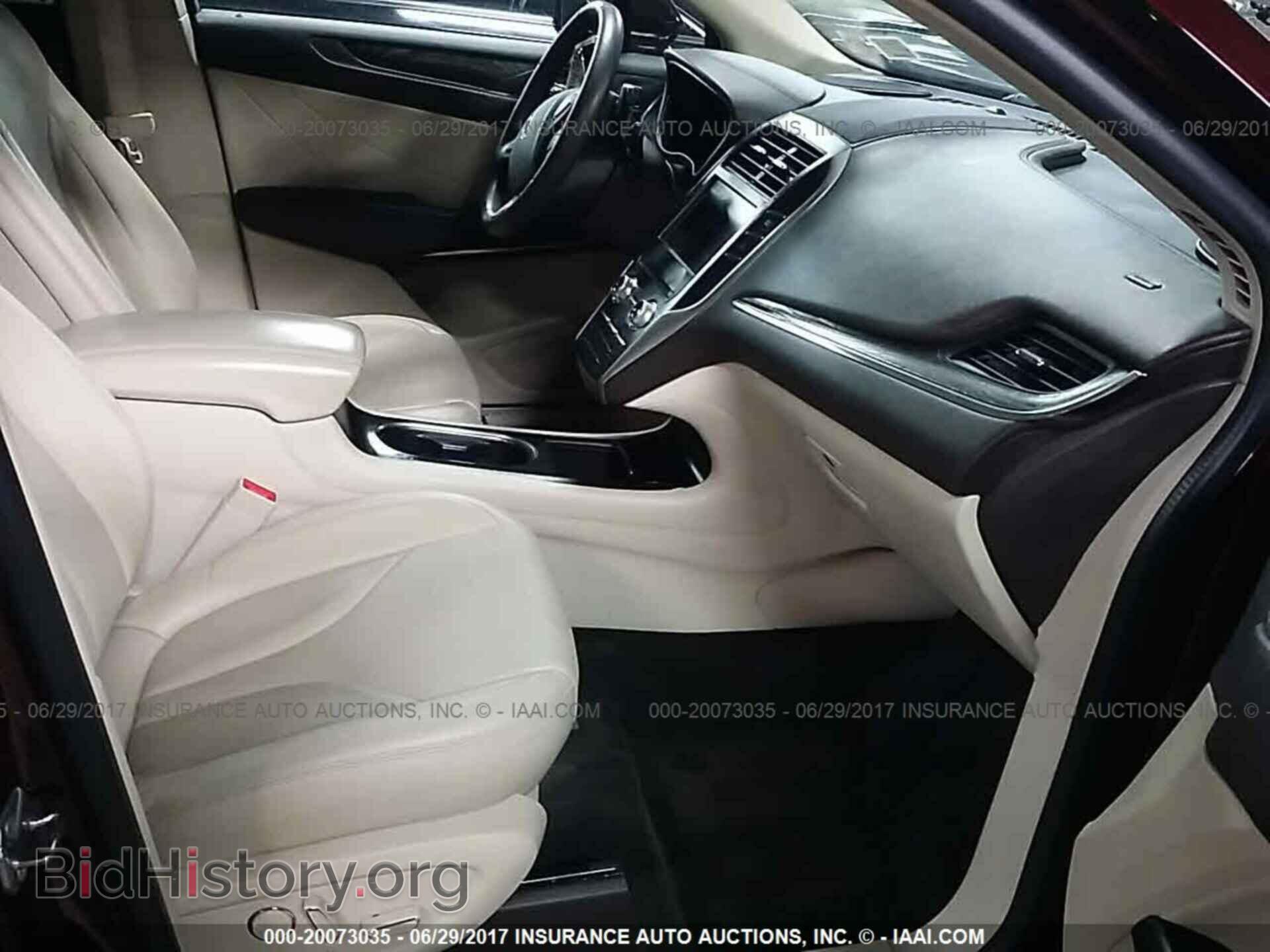 2017 Lincoln Mkc - VIN: 5LMCJ3D94HUL16521 - Photo 5