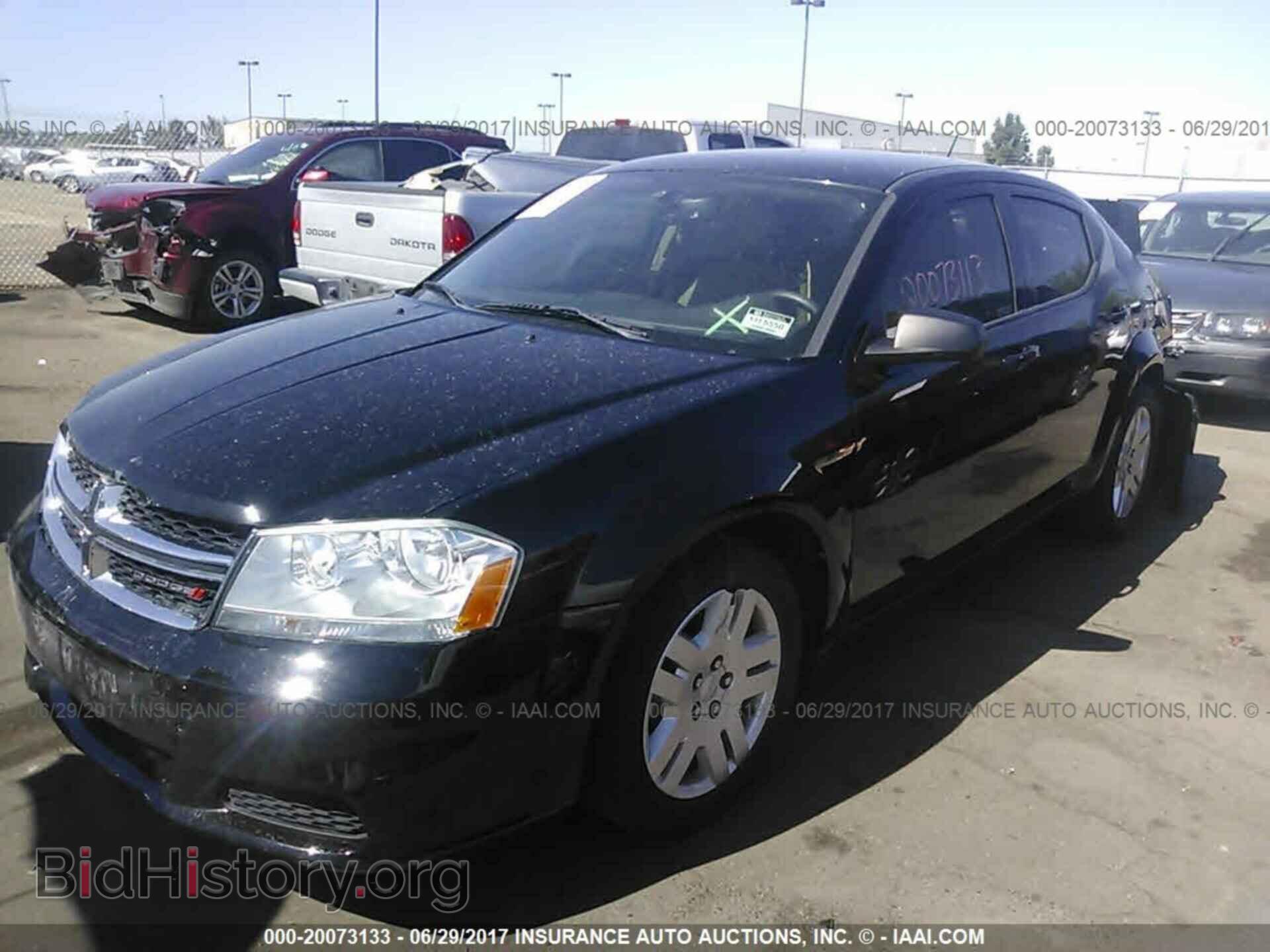 2013 Dodge Avenger - VIN: 1C3CDZAB4DN581375 - Фото 2