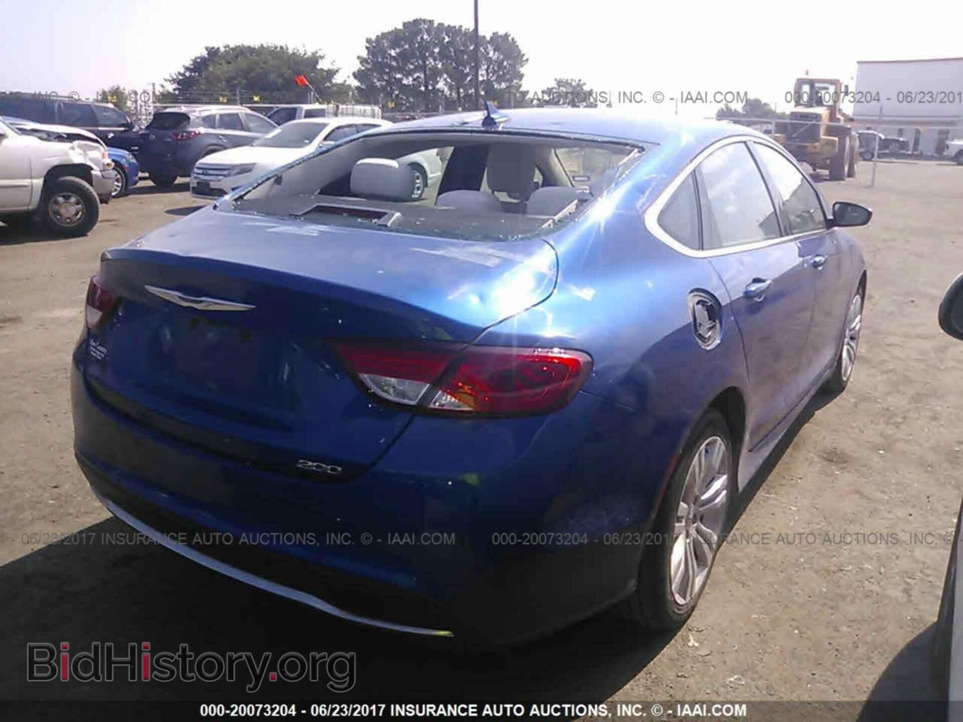 2015 Chrysler 200 - VIN: 1C3CCCAB8FN588803 - Photo 4
