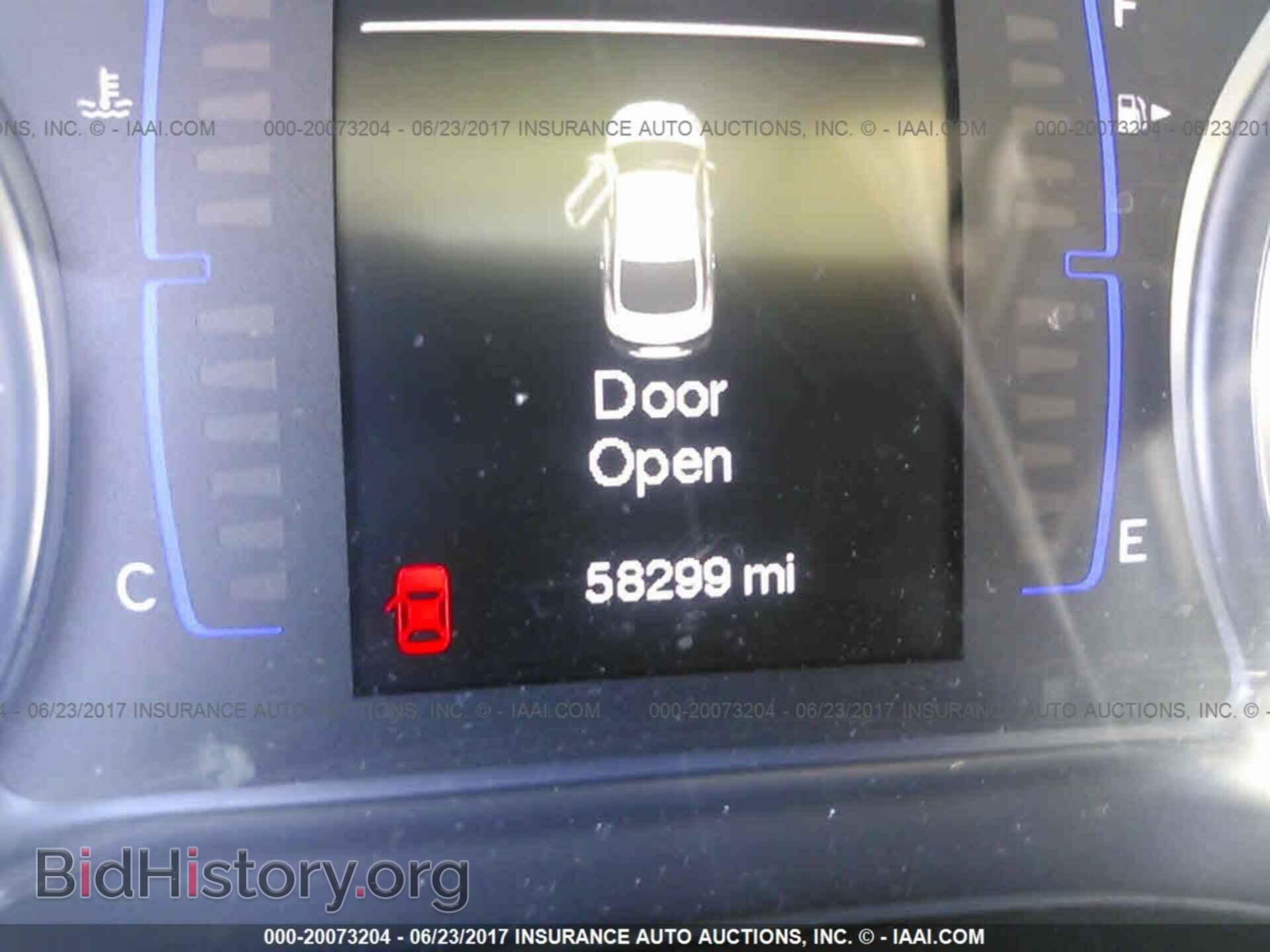 2015 Chrysler 200 - VIN: 1C3CCCAB8FN588803 - Photo 7