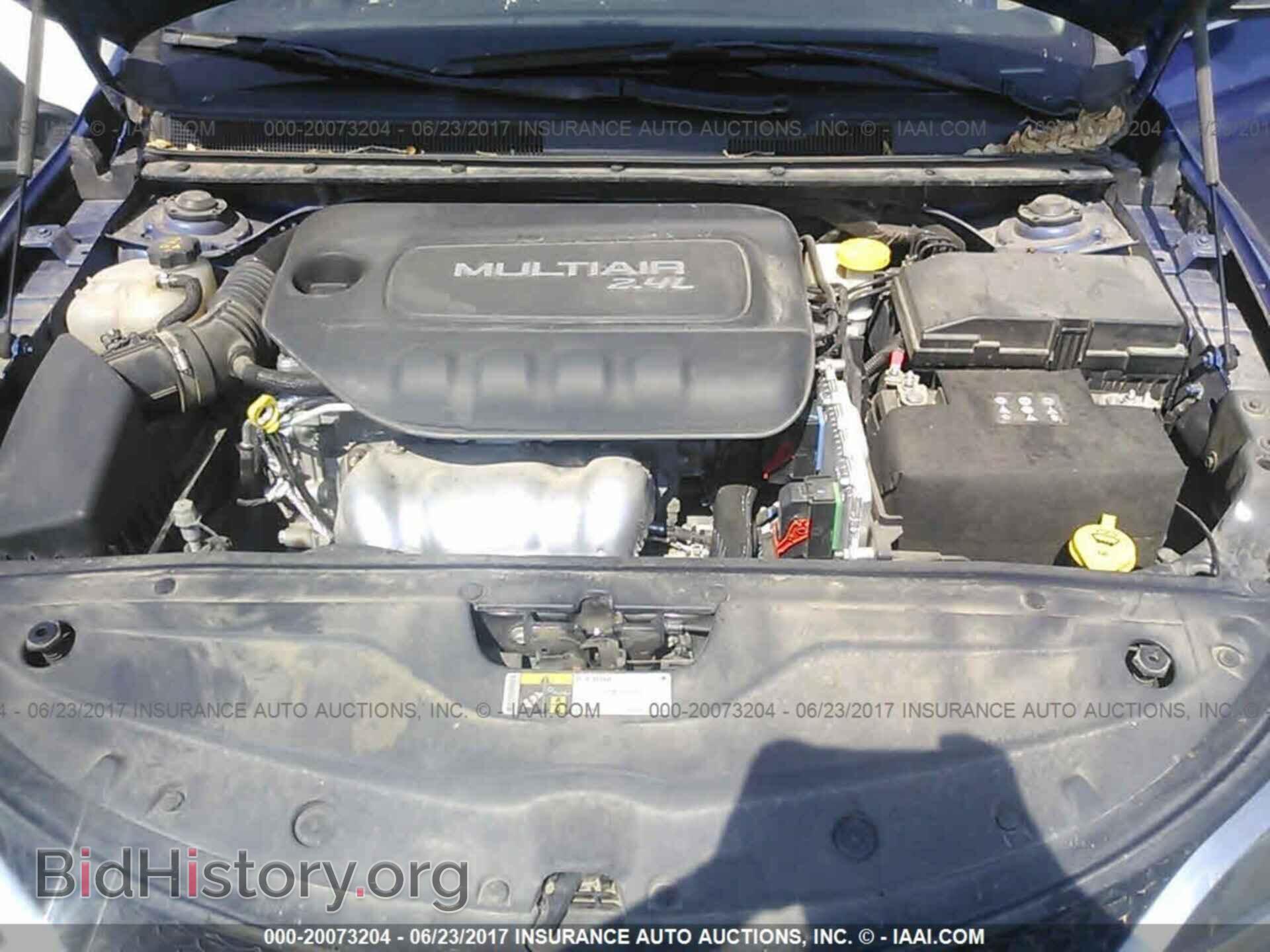 2015 Chrysler 200 - VIN: 1C3CCCAB8FN588803 - Photo 10