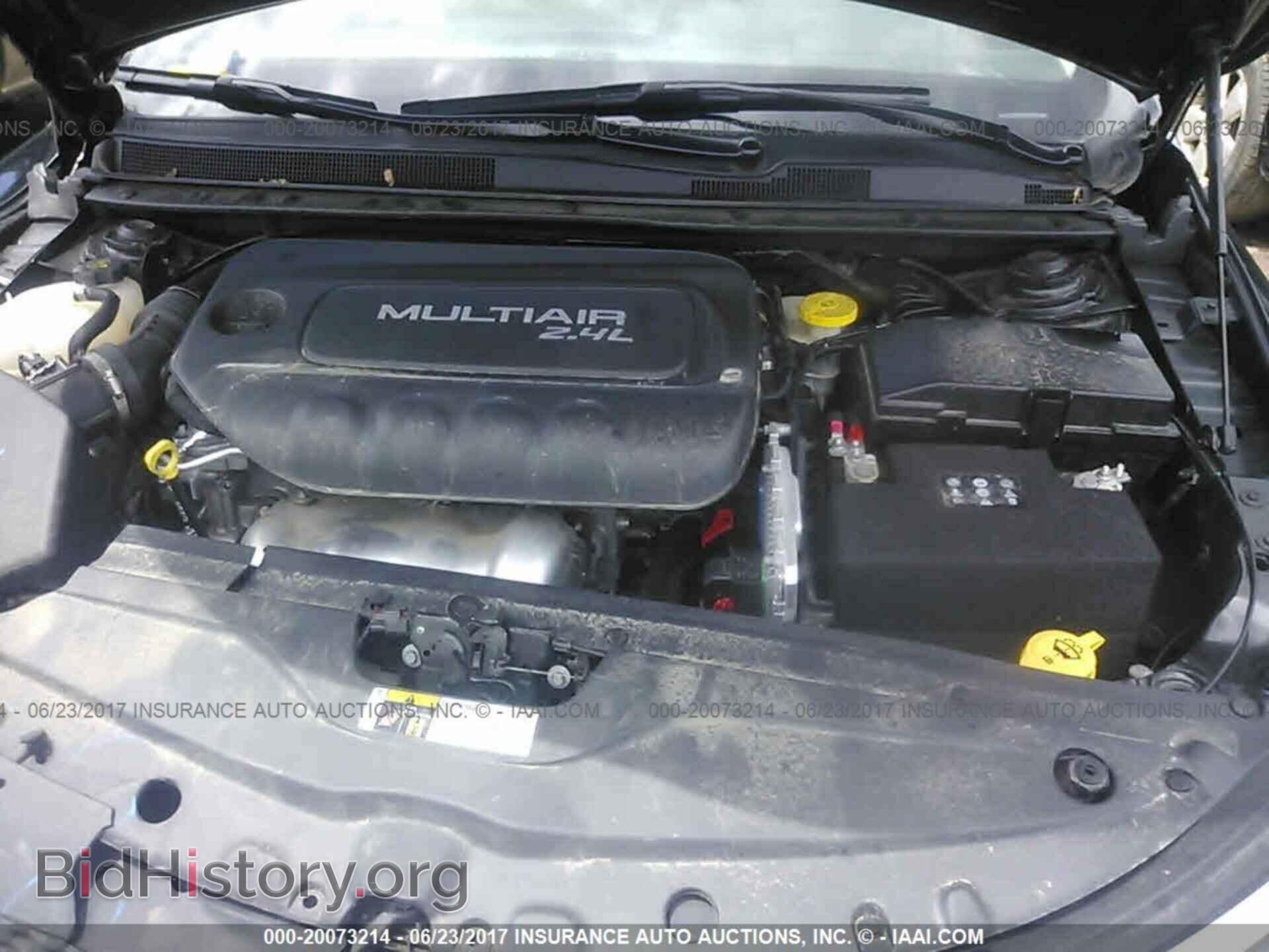 2015 Chrysler 200 - VIN: 1C3CCCAB5FN588709 - Photo 10