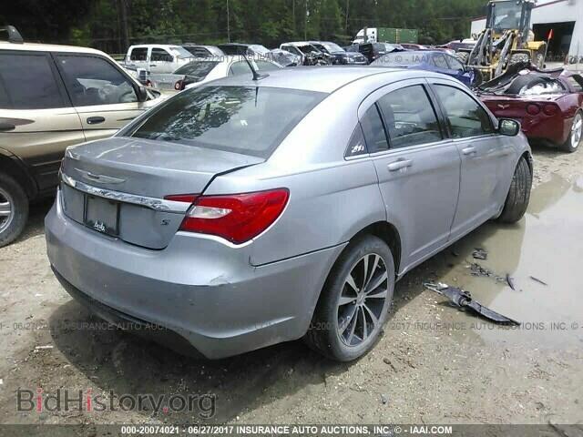 2014 Chrysler 200 - VIN: 1C3CCBBB2EN185049 - Photo 4