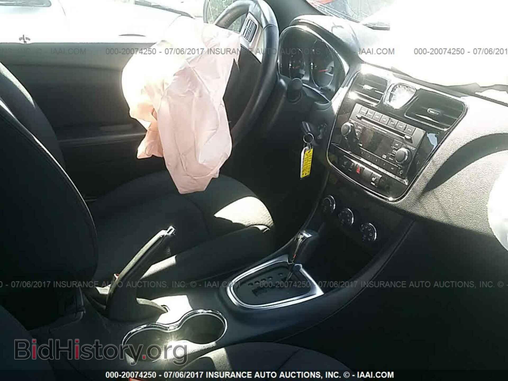 2013 Chrysler 200 - VIN: 1C3CCBBB2DN567774 - Фото 5