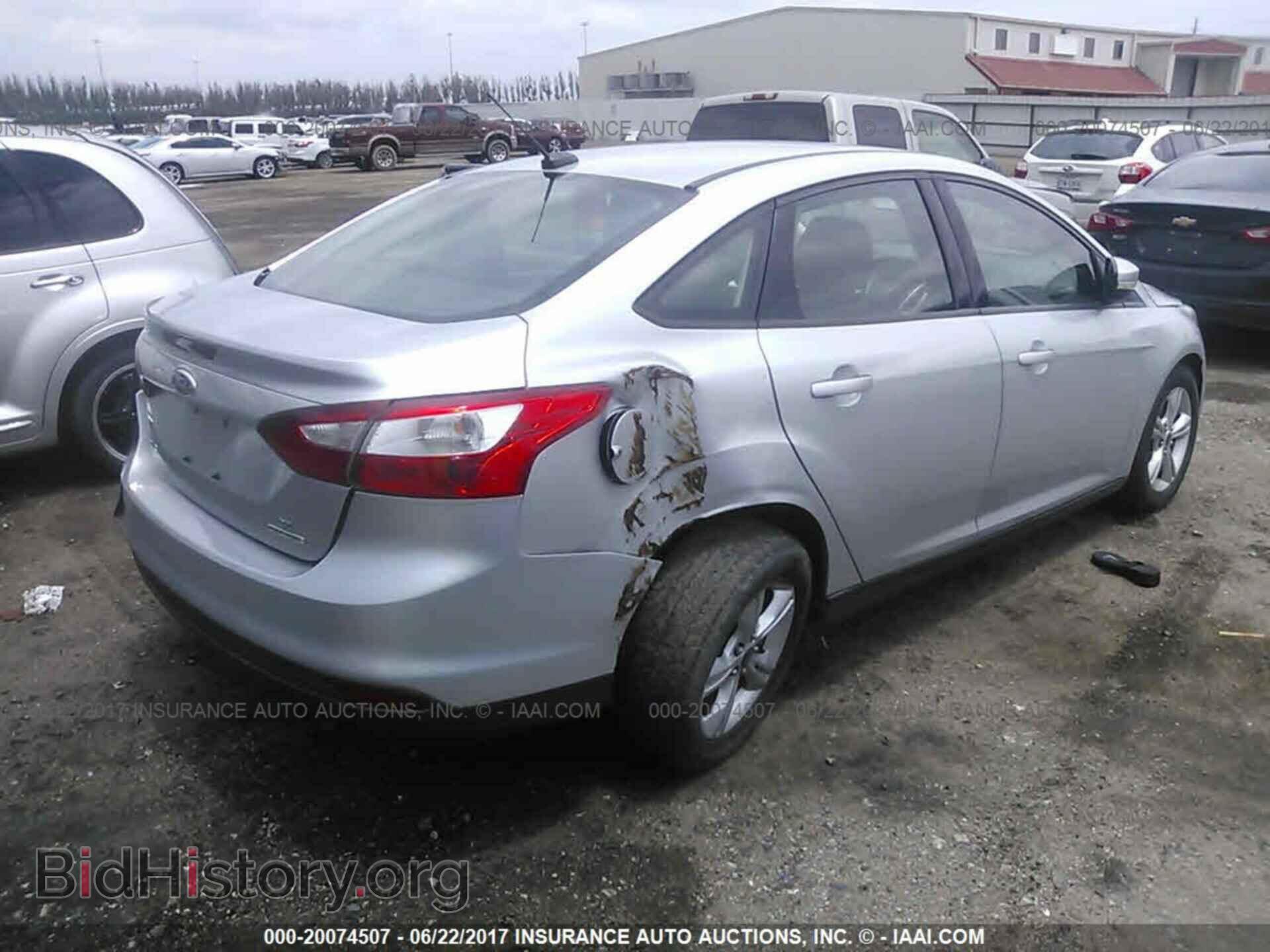 2013 Ford Focus - VIN: 1FADP3F2XDL213054 - Фото 4