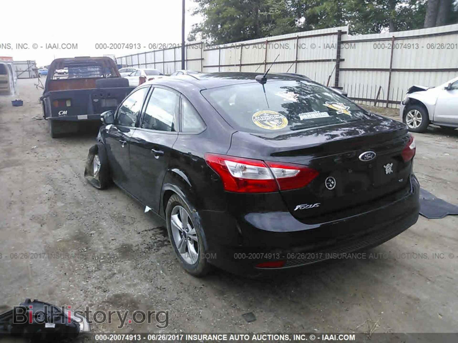 2014 Ford Focus - VIN: 1FADP3F20EL238417 - Фото 3