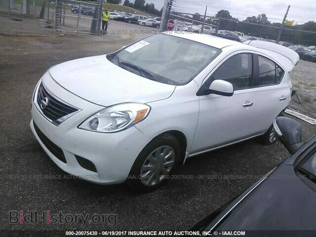 2014 Nissan Versa - VIN: 3N1CN7AP4EK468352 - Фото 2