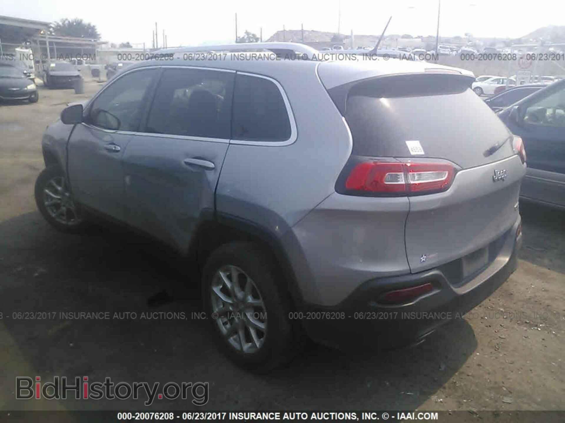 2014 Jeep Cherokee - VIN: 1C4PJLCS3EW246457 - Фото 3