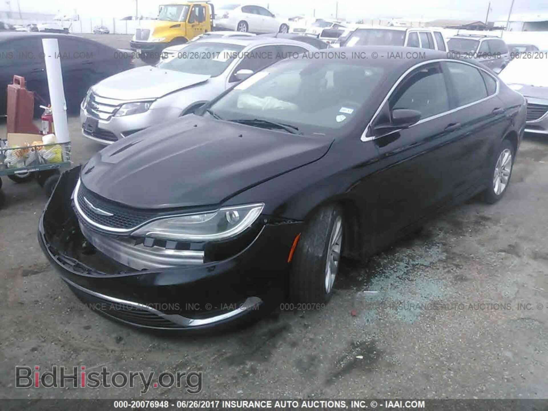 2015 Chrysler 200 - VIN: 1C3CCCAB4FN612160 - Photo 2