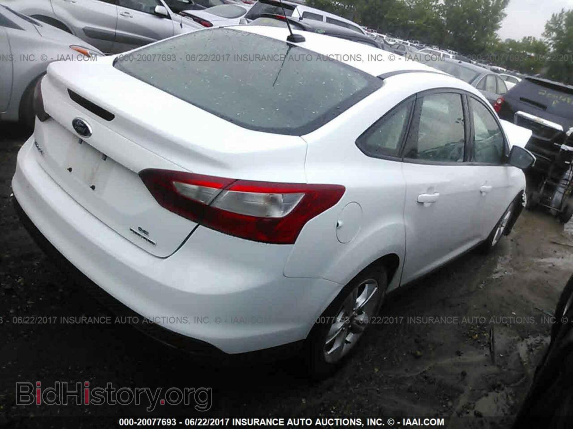 2013 Ford Focus - VIN: 1FADP3F20DL118423 - Photo 4