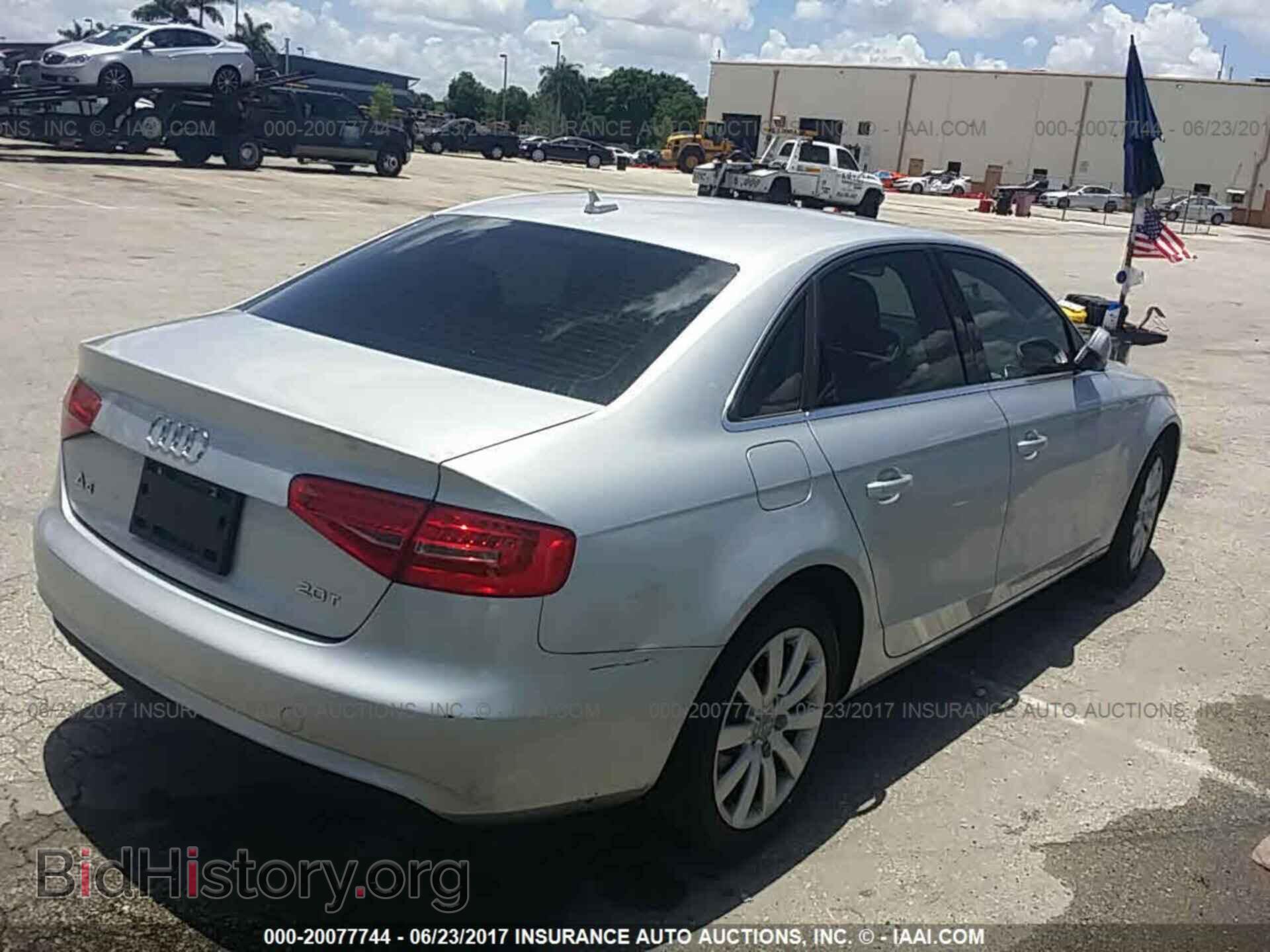 2013 Audi A4 - VIN: WAUAFAFL3DA153866 - Photo 4