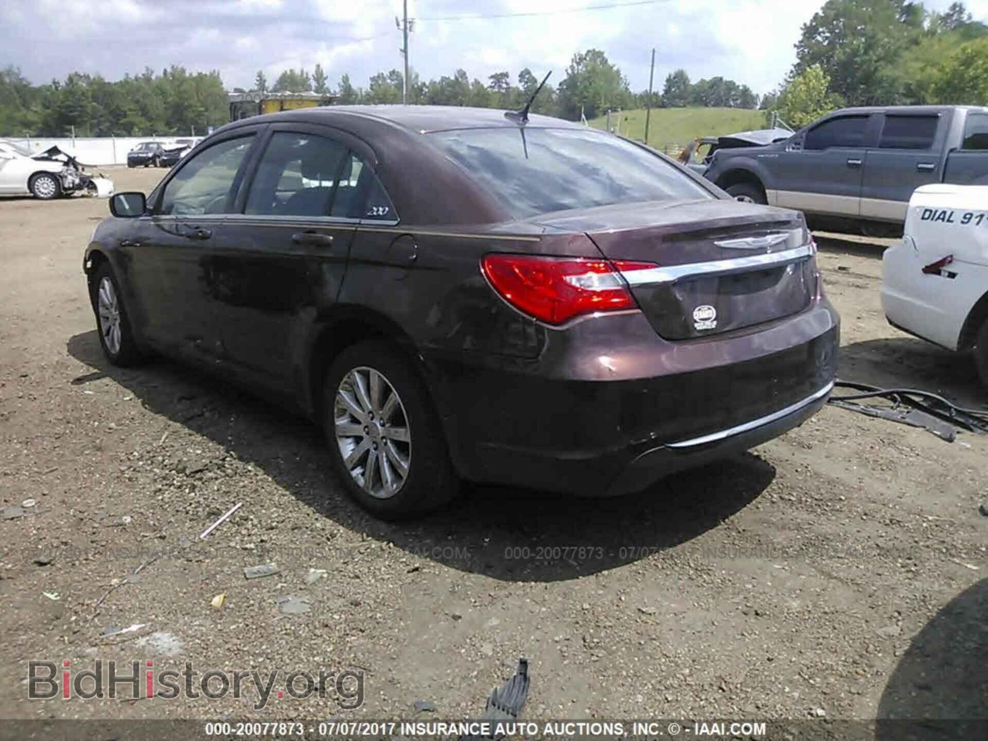 2013 Chrysler 200 - VIN: 1C3CCBBB8DN558268 - Photo 3