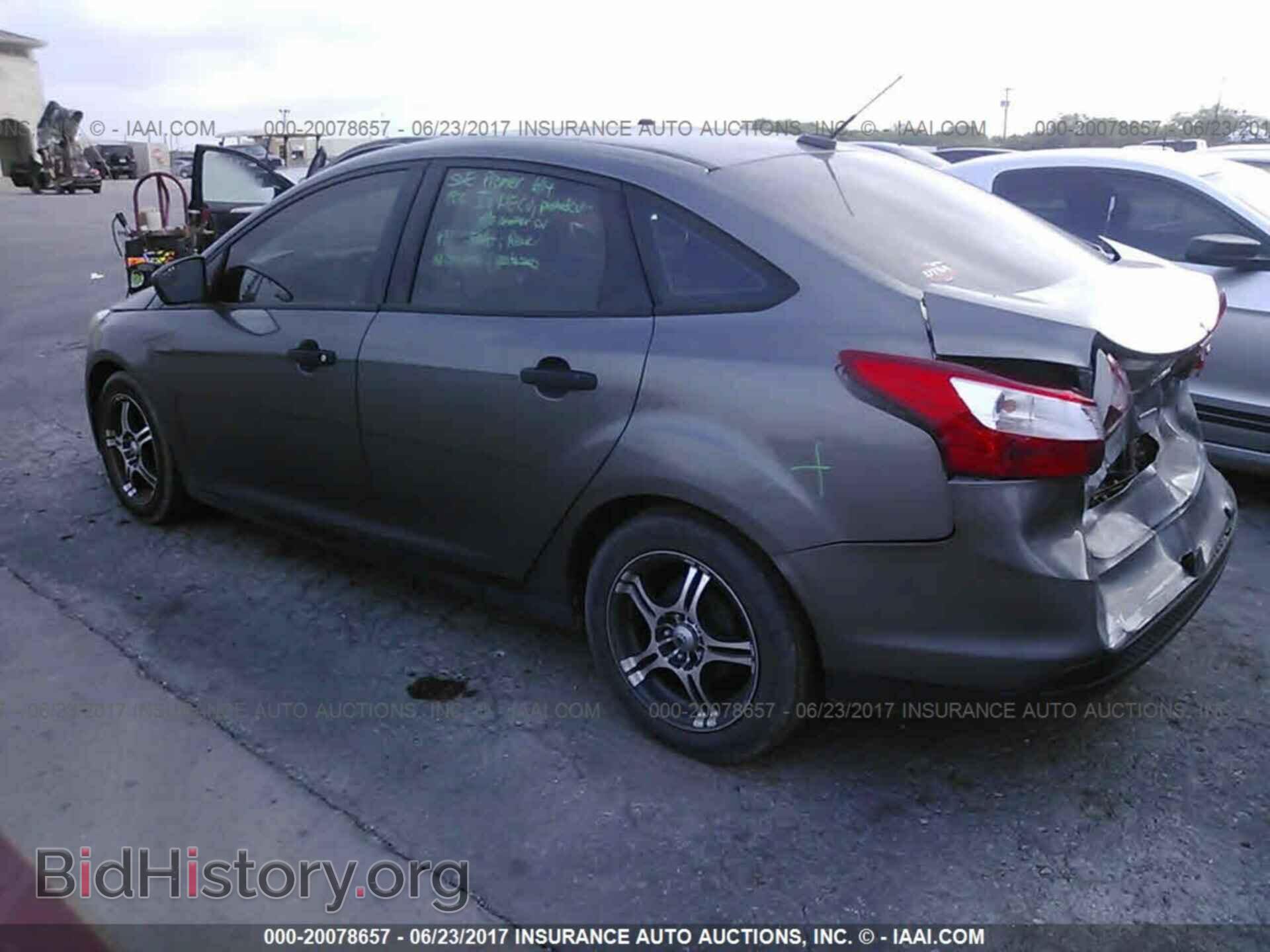 2013 Ford Focus - VIN: 1FADP3E21DL313092 - Photo 3